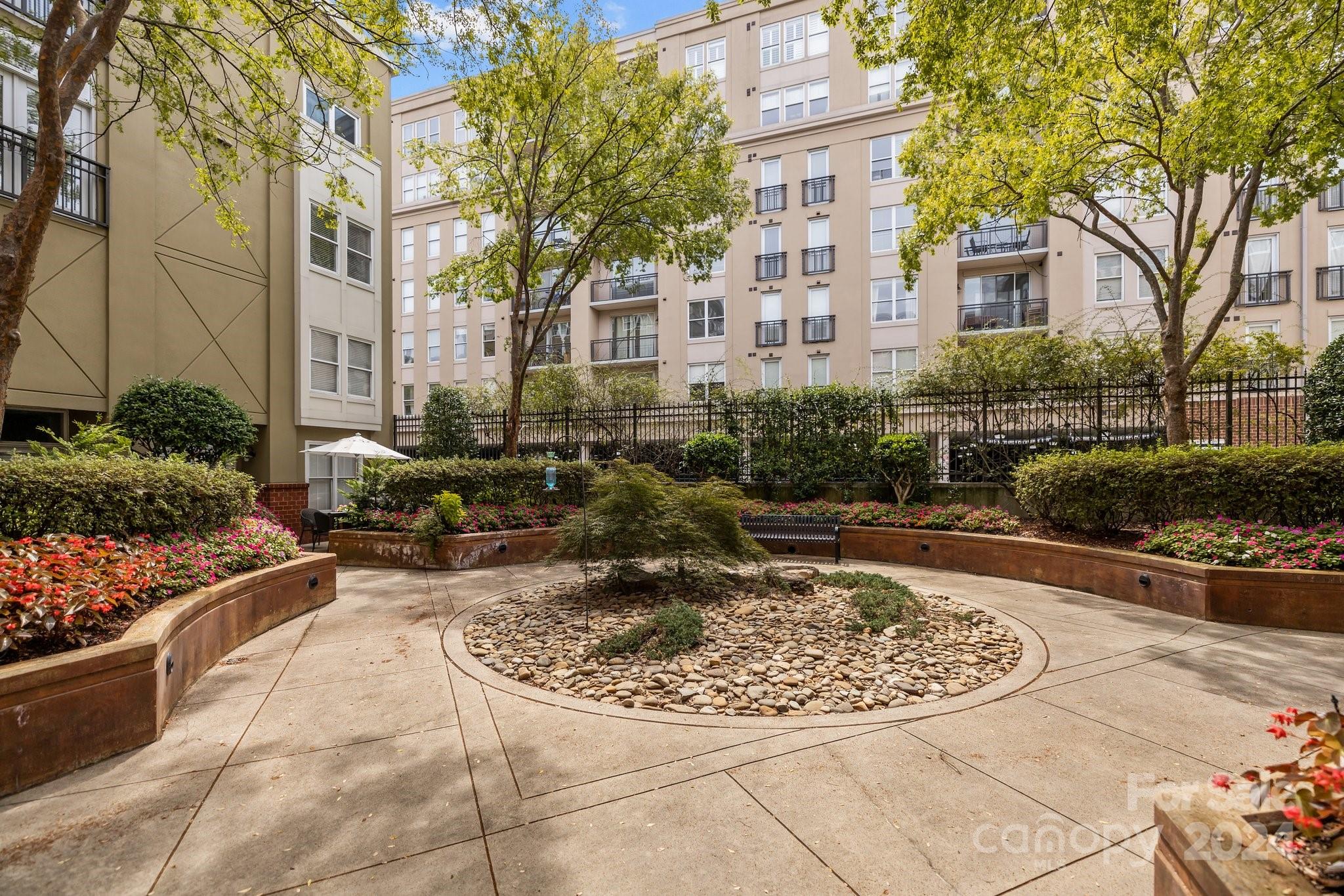 1320 Fillmore Avenue Unit: 504