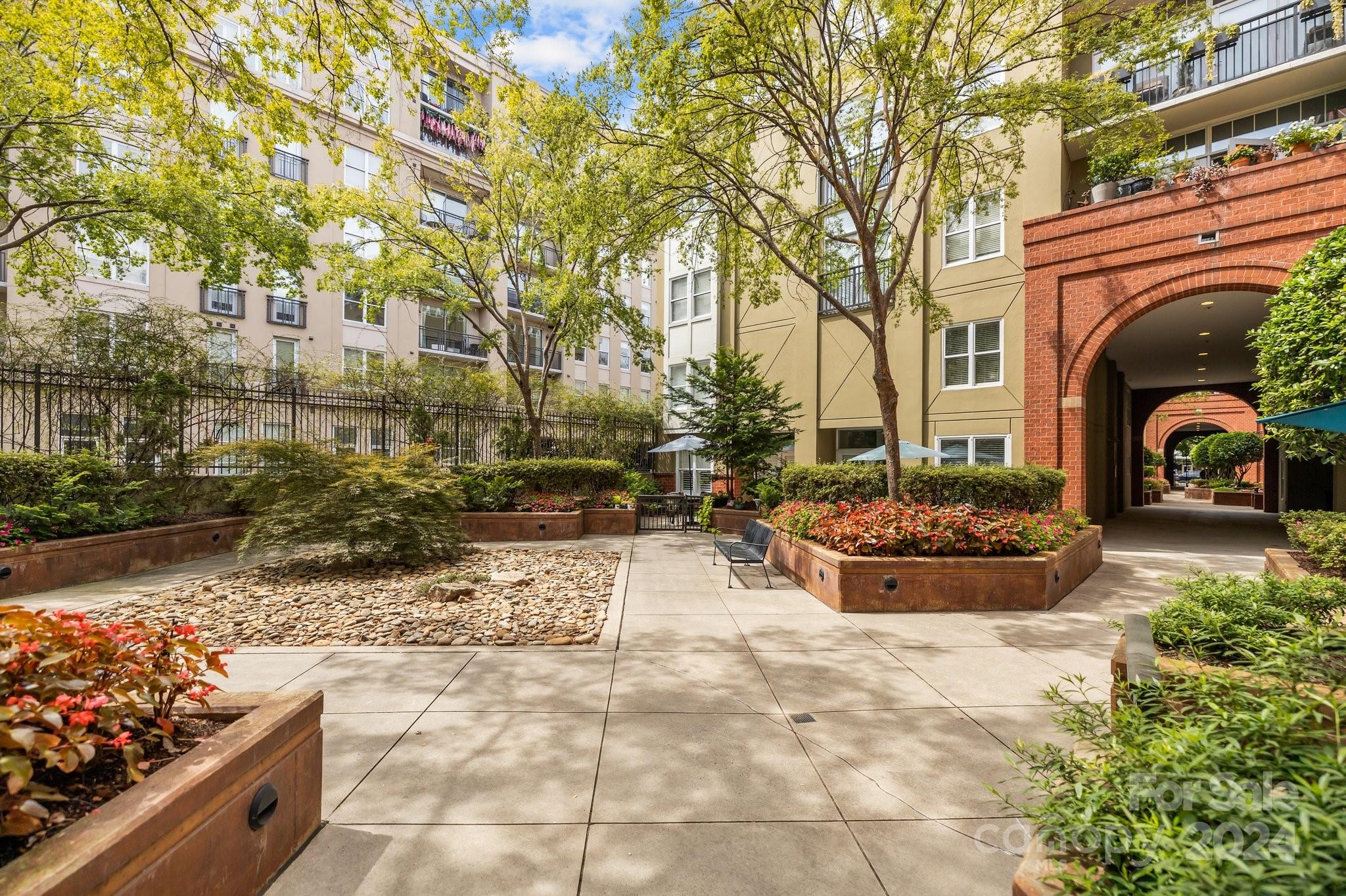 1320 Fillmore Avenue Unit: 504
