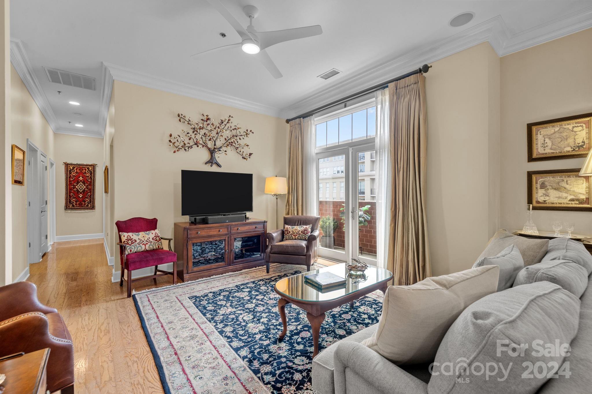 1320 Fillmore Avenue Unit: 504