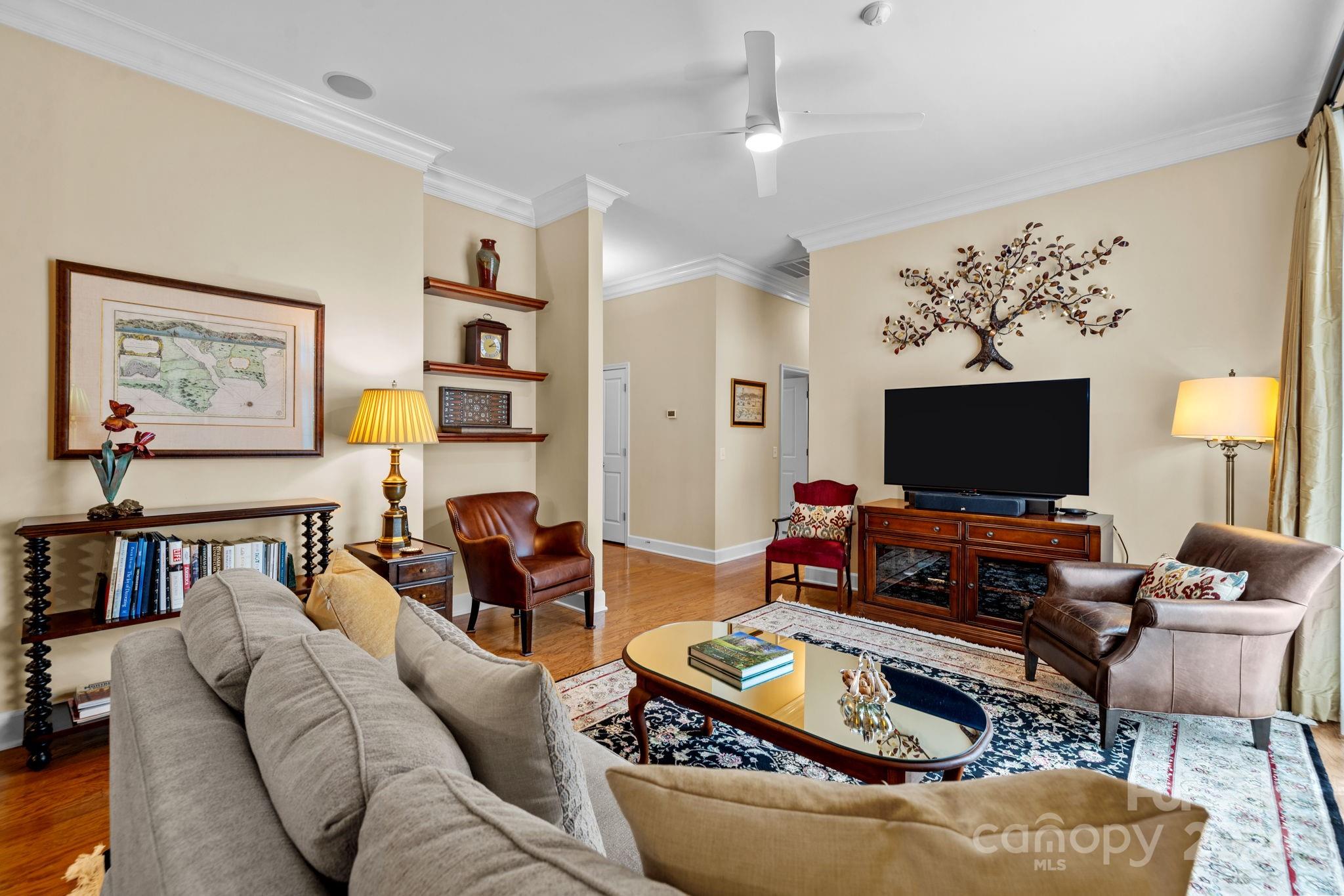 1320 Fillmore Avenue Unit: 504