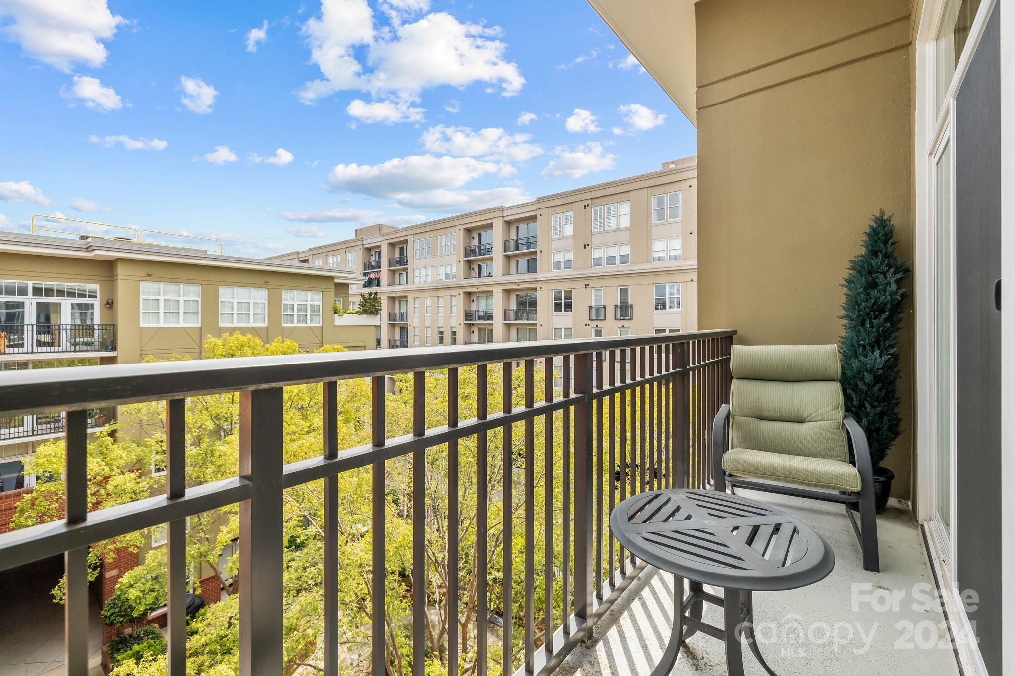 1320 Fillmore Avenue Unit: 504