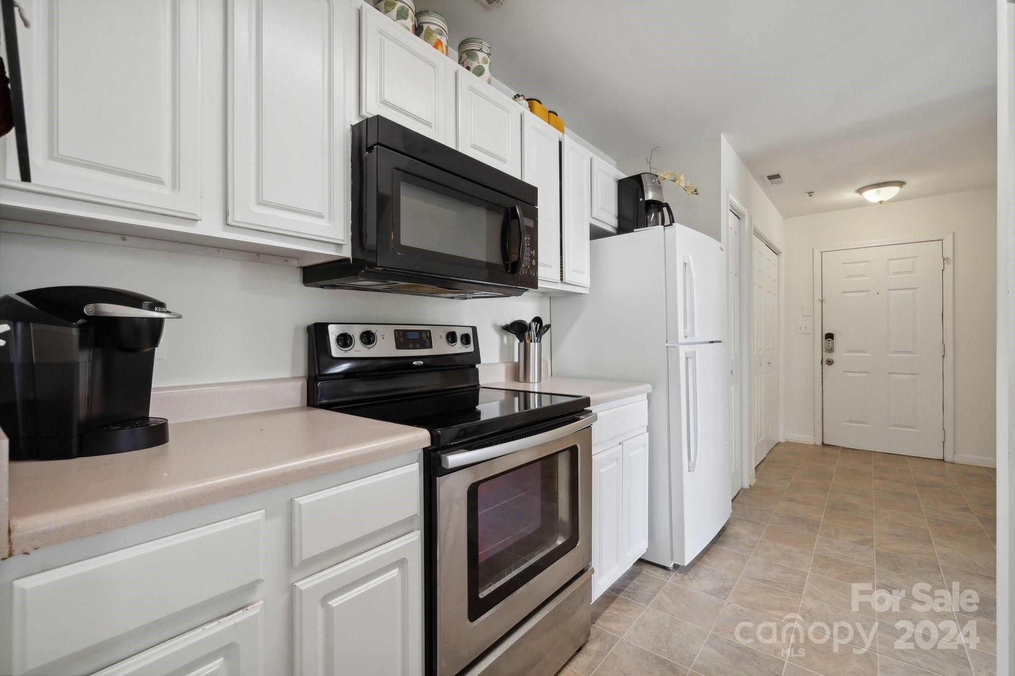 2523 Carya Pond Lane