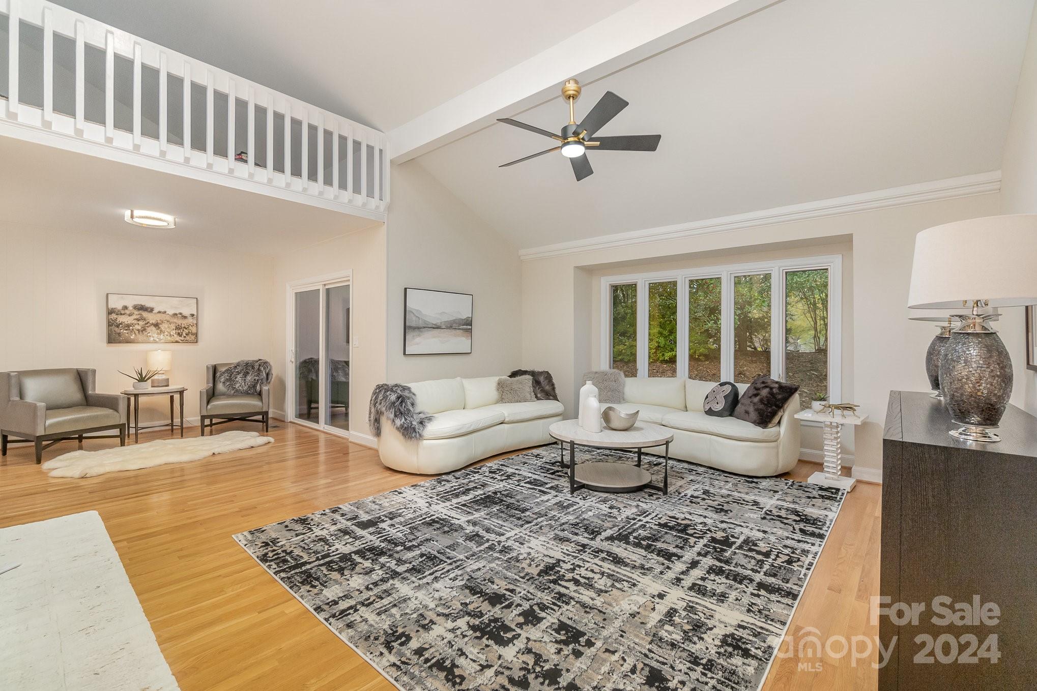 5140 Dunes Court