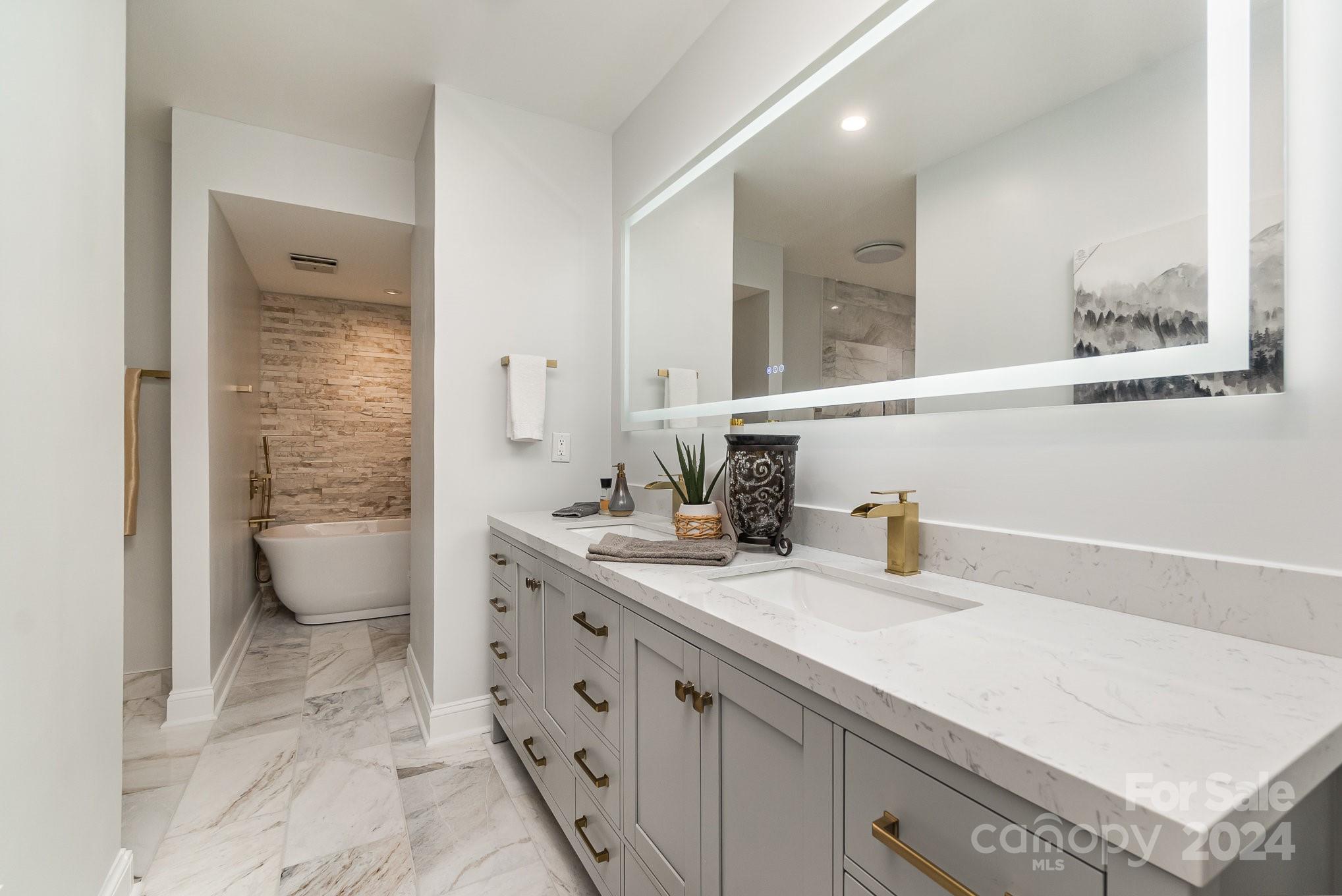 5140 Dunes Court
