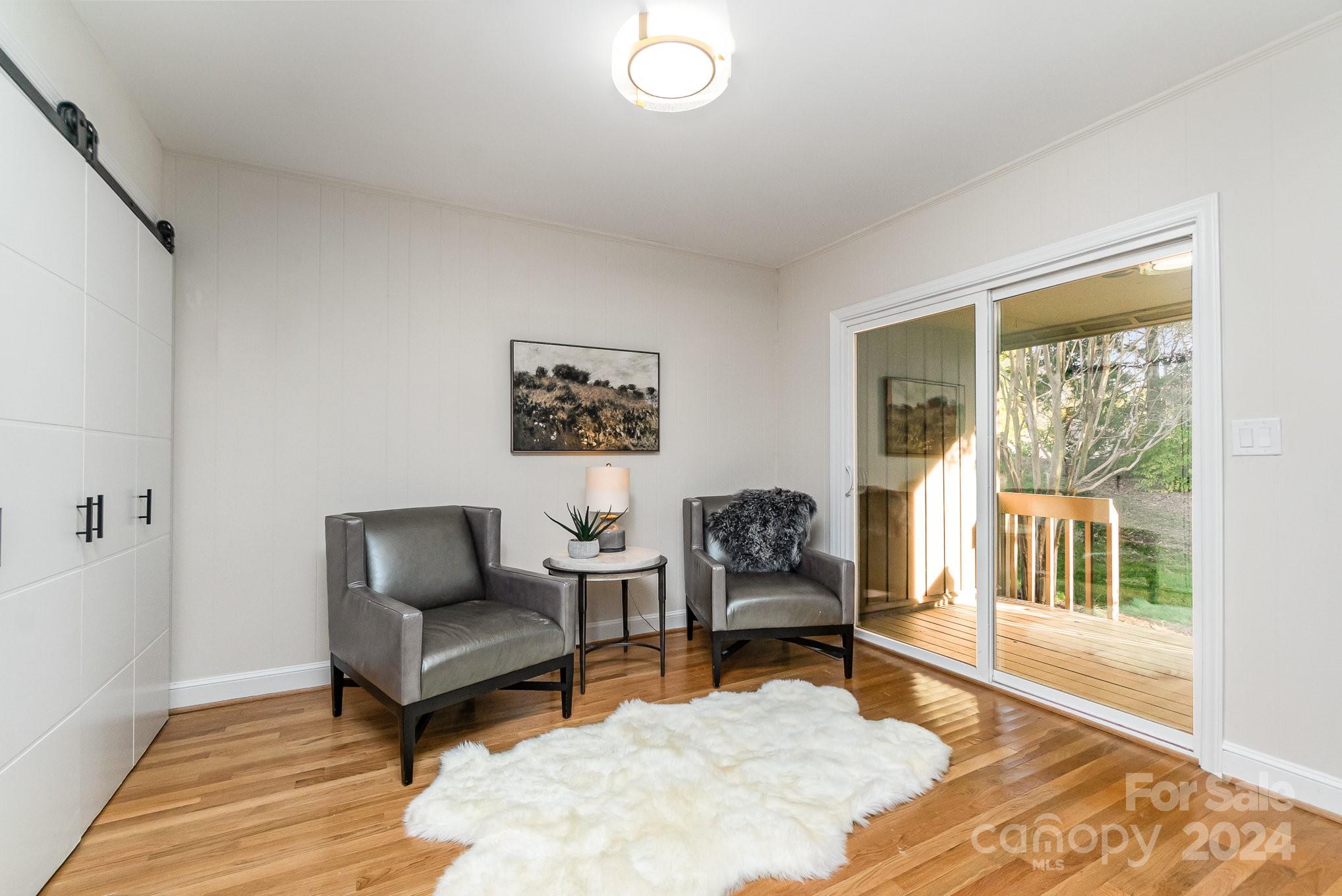 5140 Dunes Court