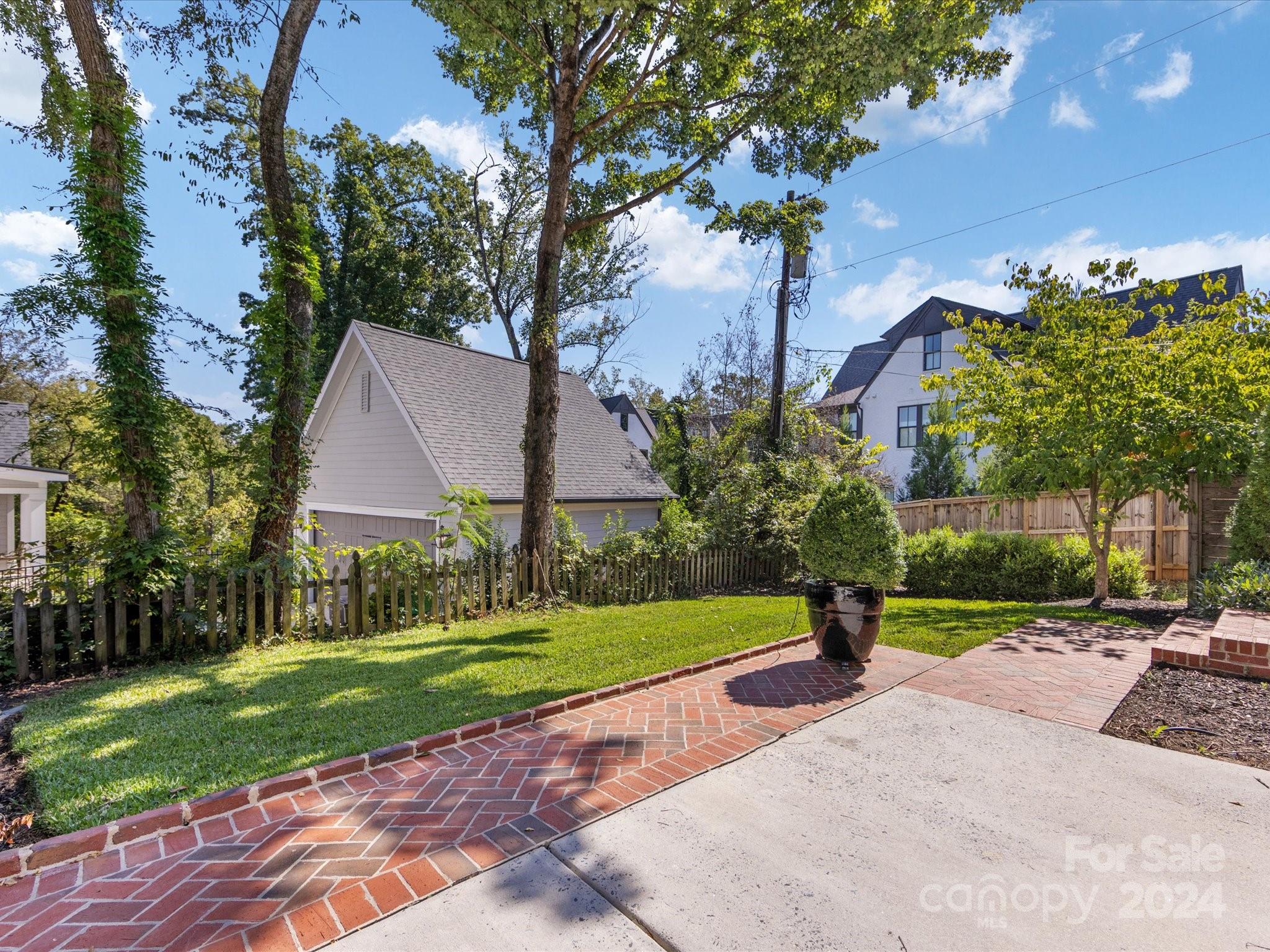 2438 Hassell Place