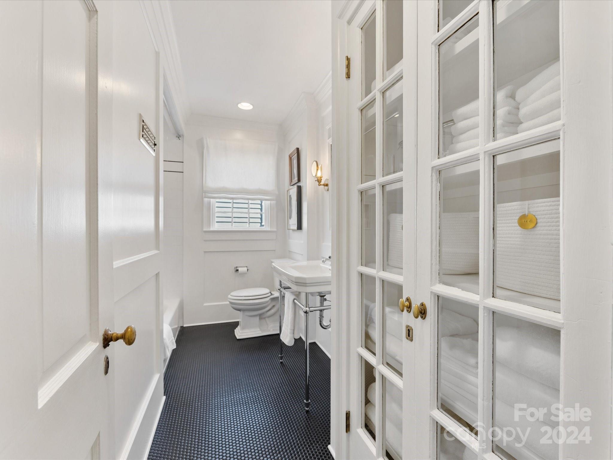 2438 Hassell Place