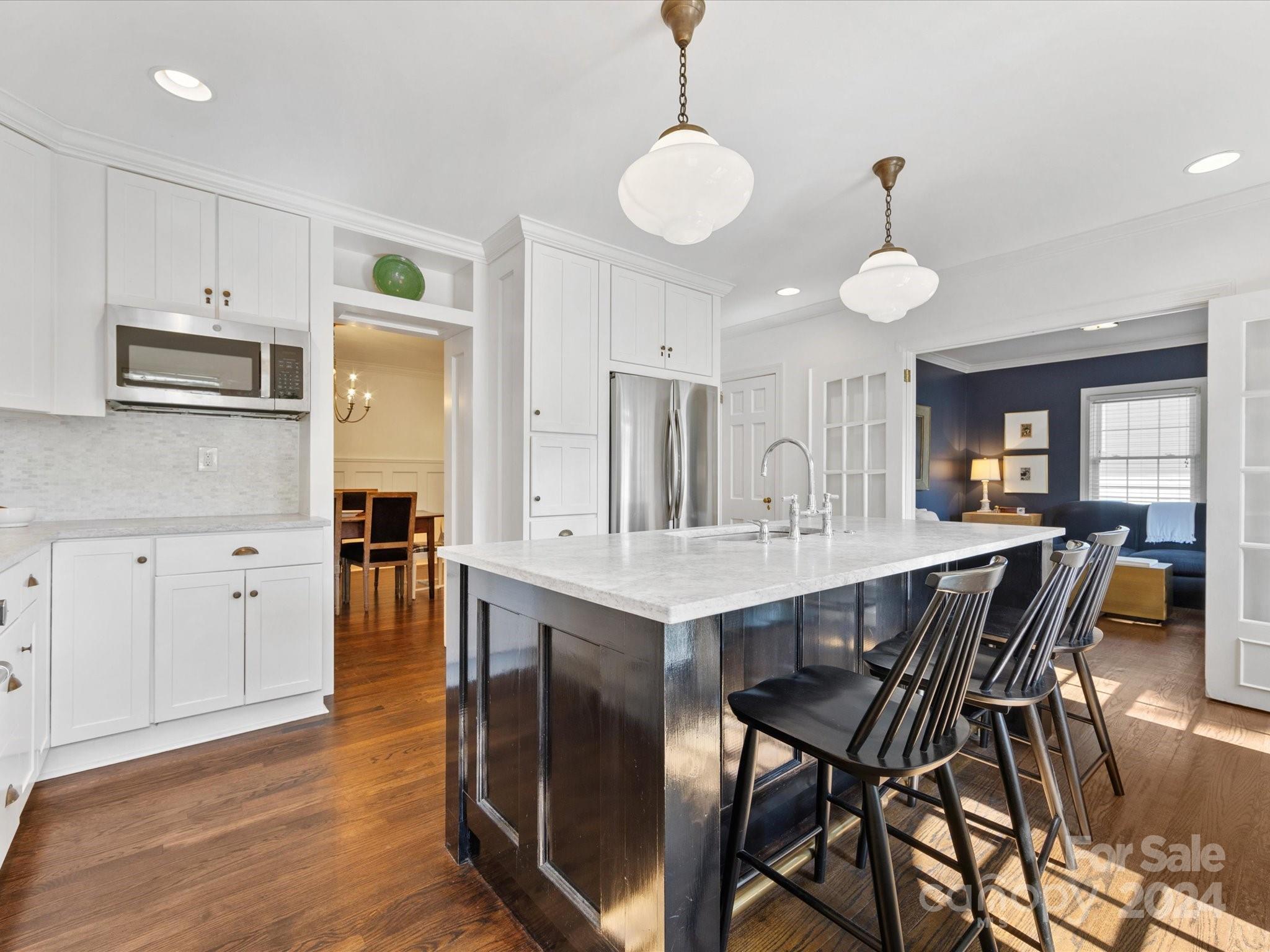 2438 Hassell Place