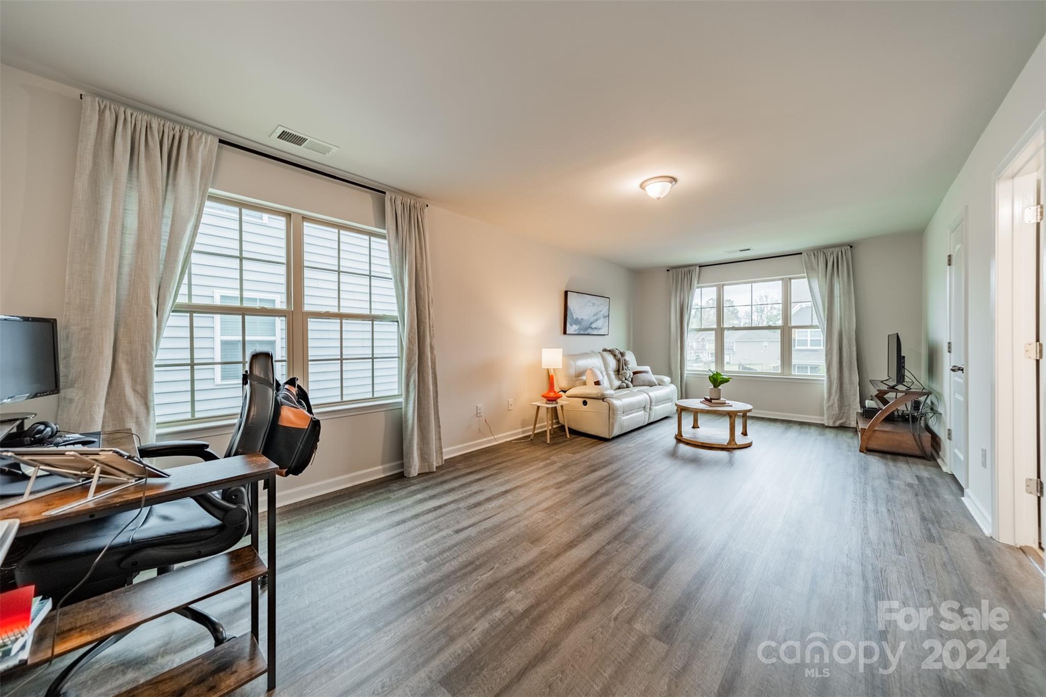 13524 Napoleon Drive