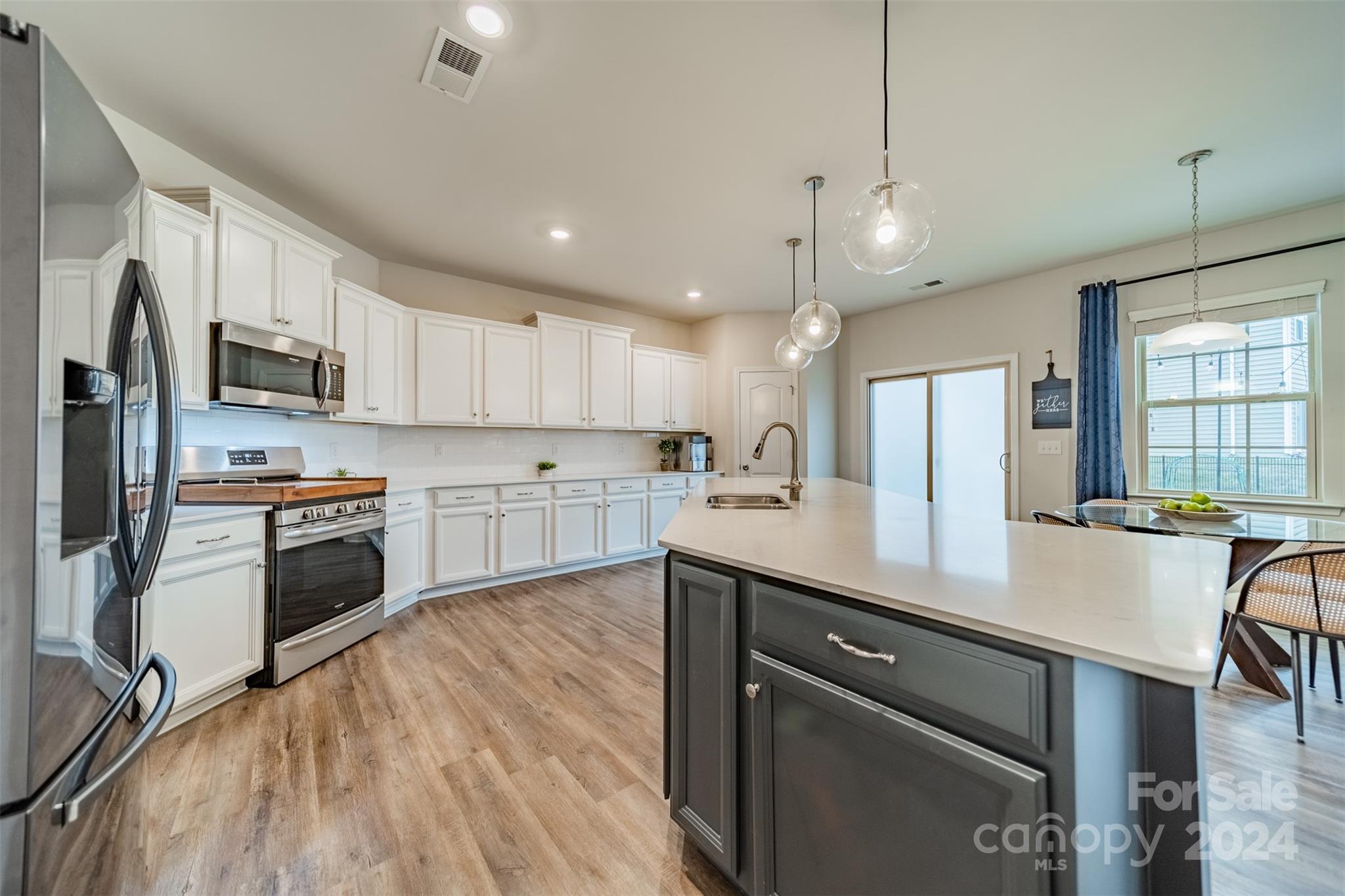 13524 Napoleon Drive