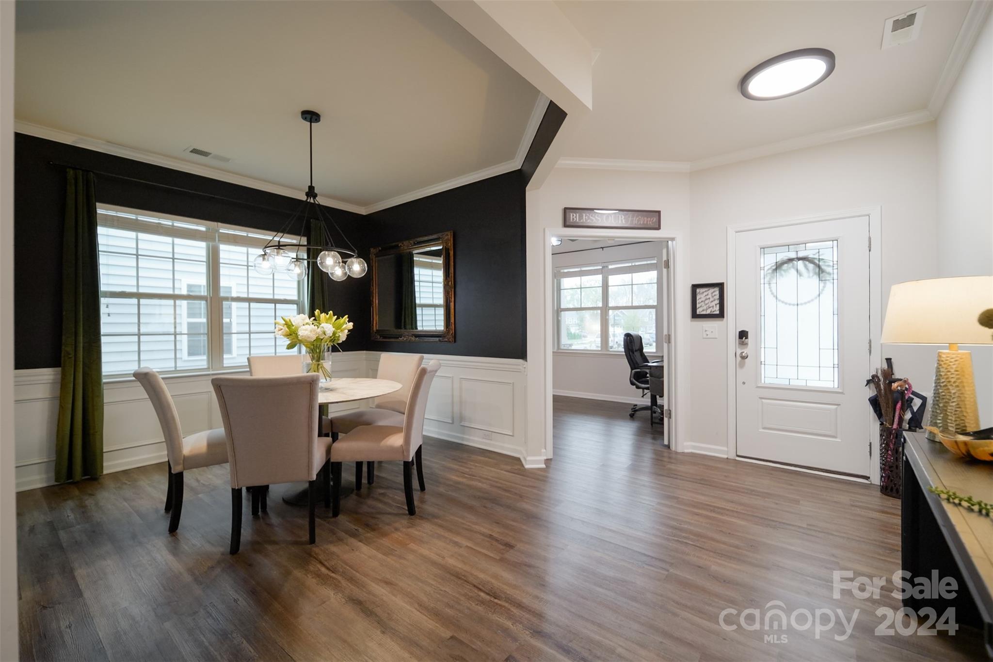 13524 Napoleon Drive