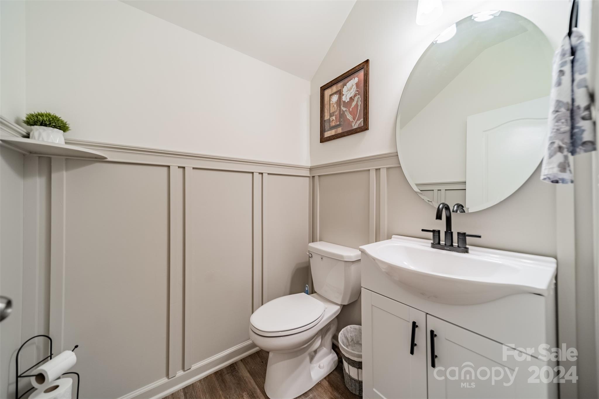 13524 Napoleon Drive