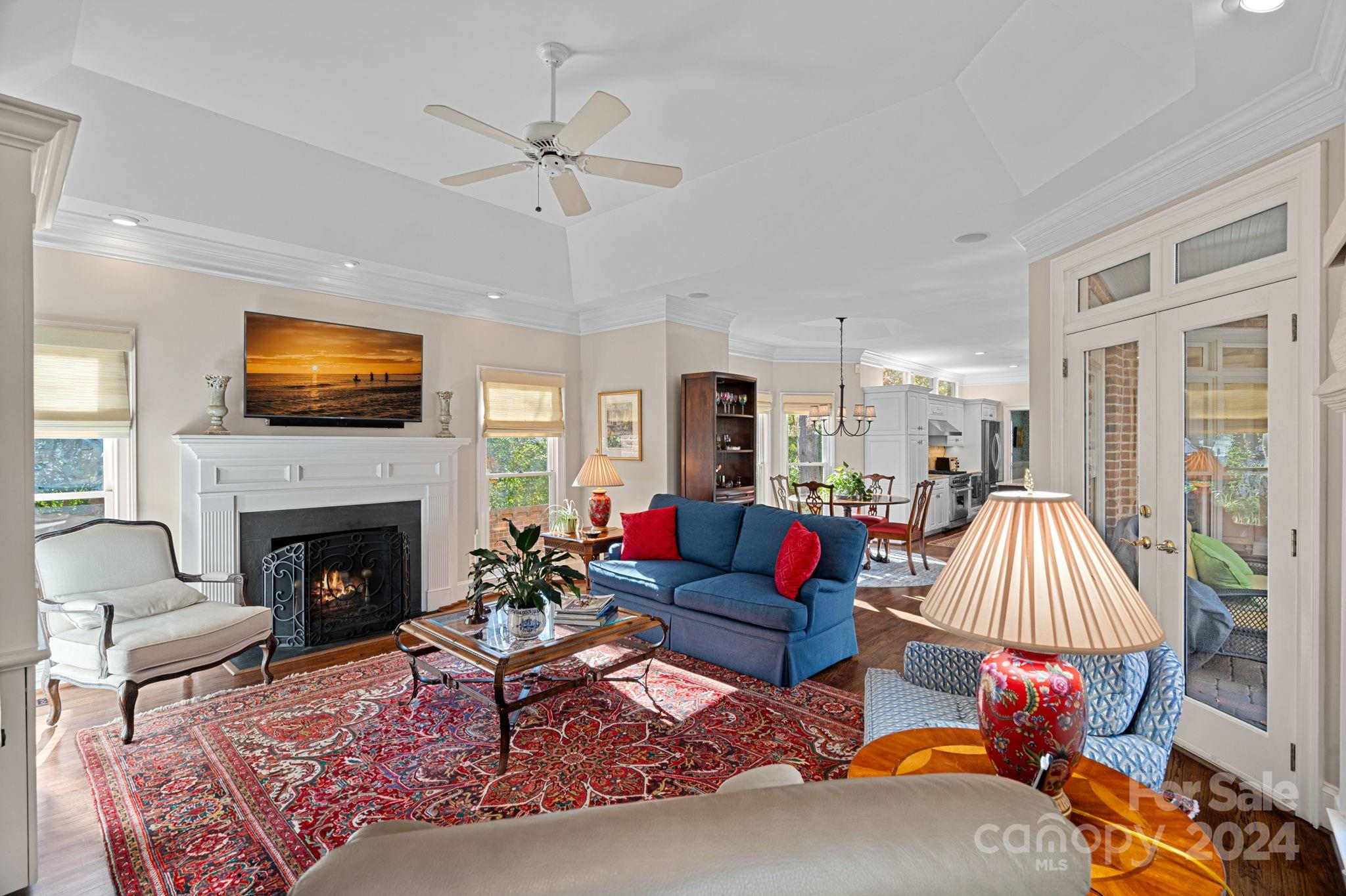 2435 Calais Place