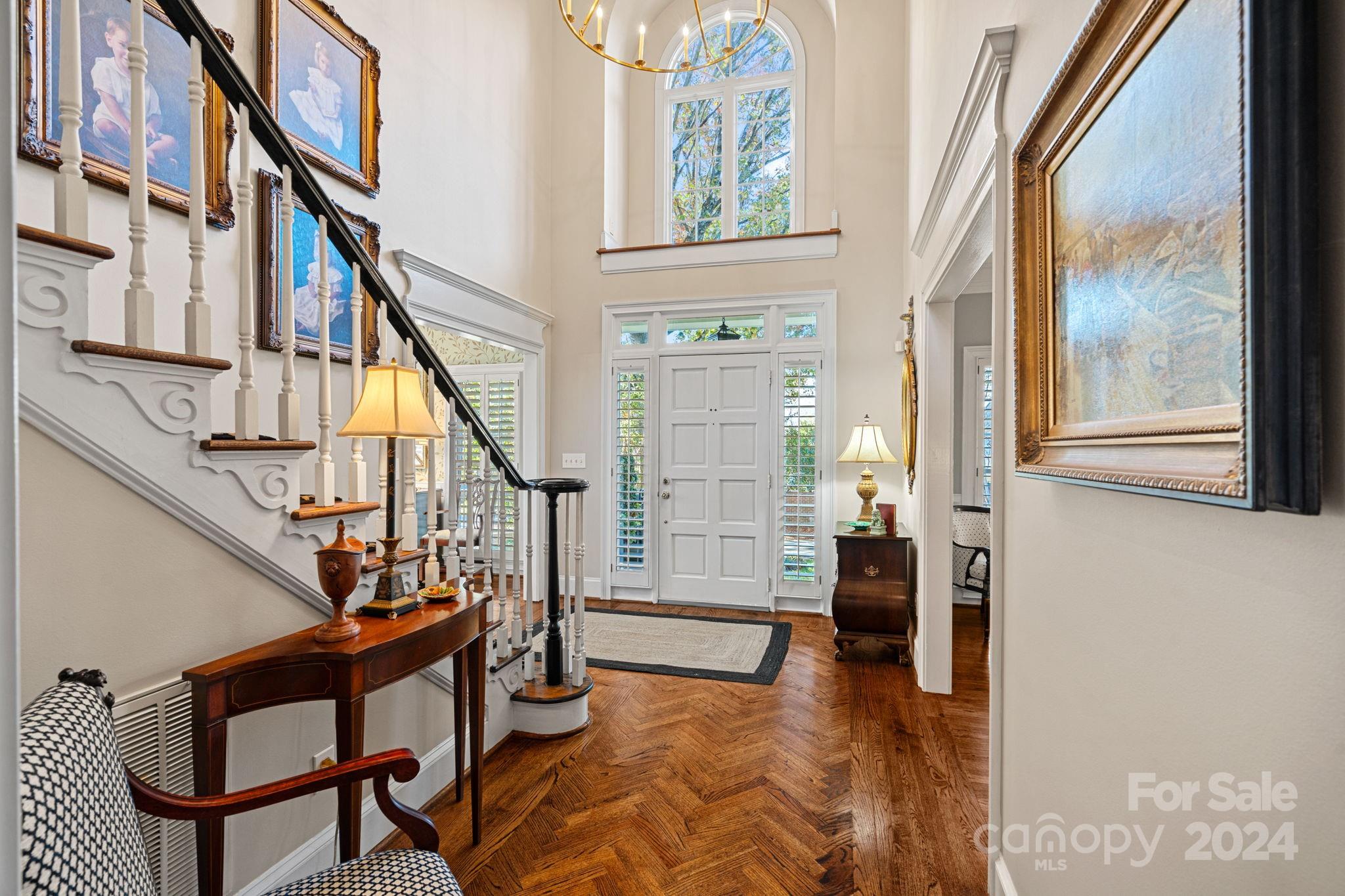 2435 Calais Place