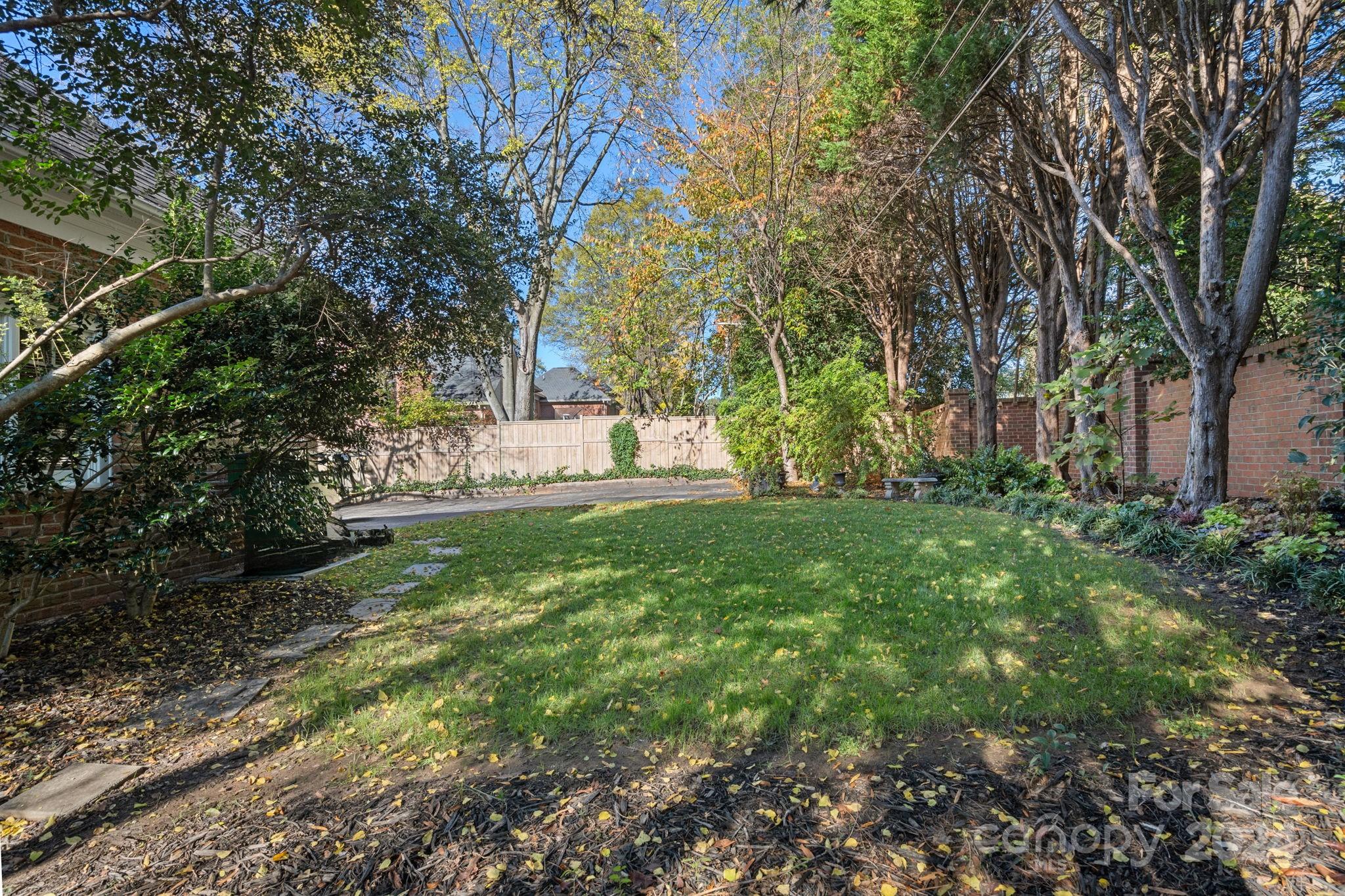 2435 Calais Place
