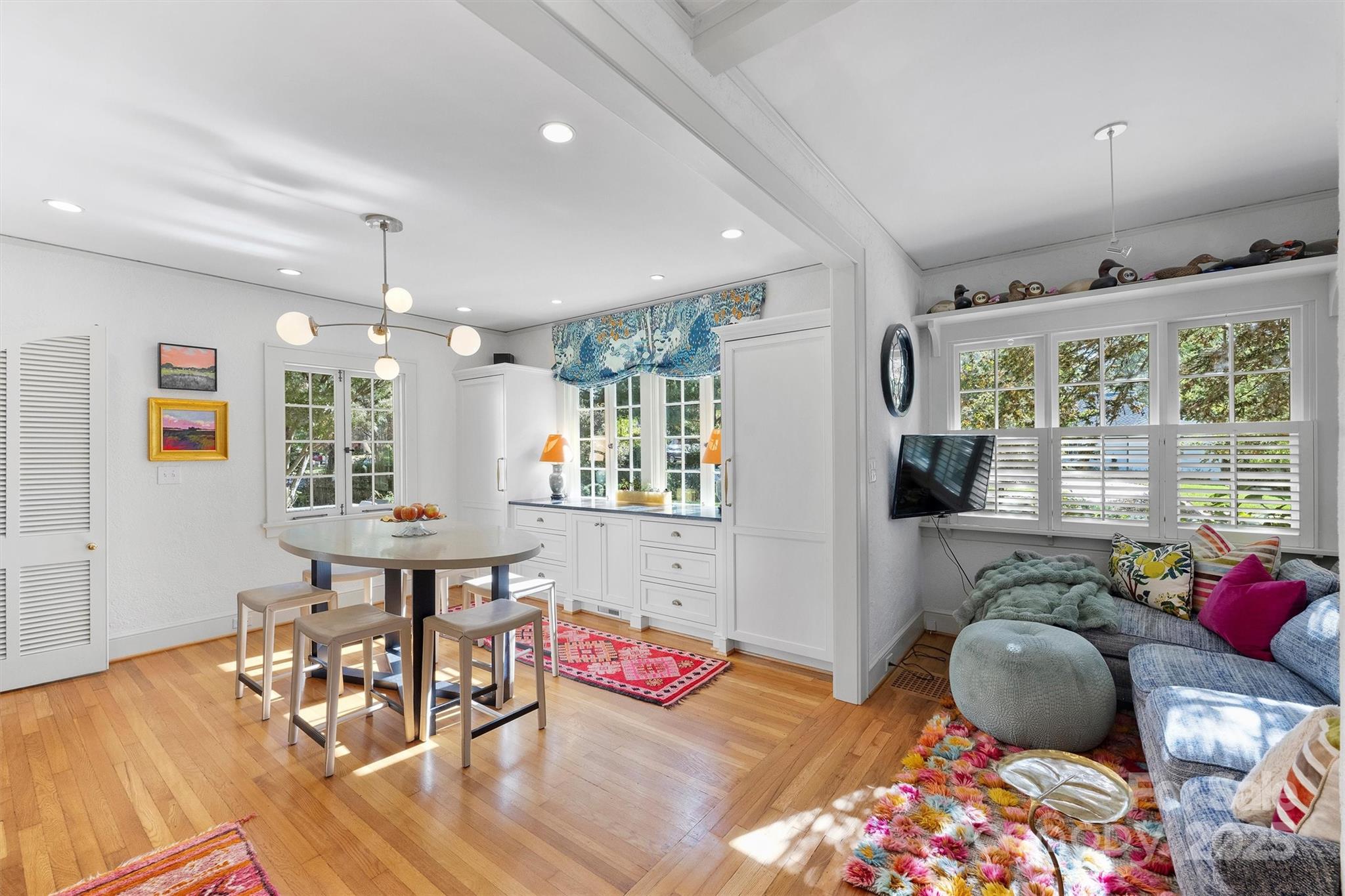 2408 Westfield Road