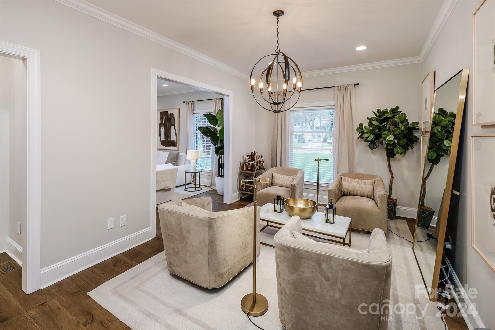 4419 Woodlark Lane