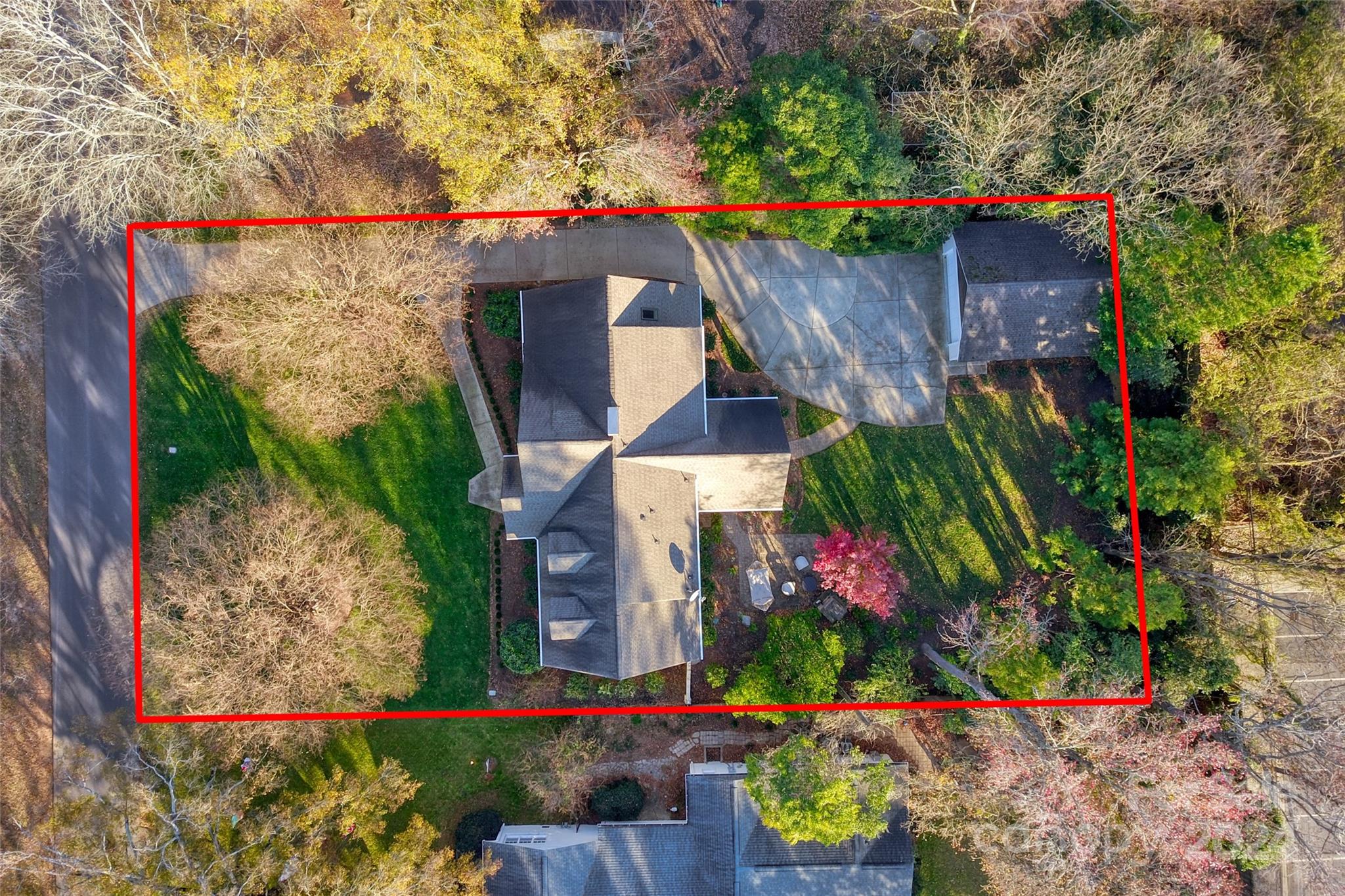 4419 Woodlark Lane