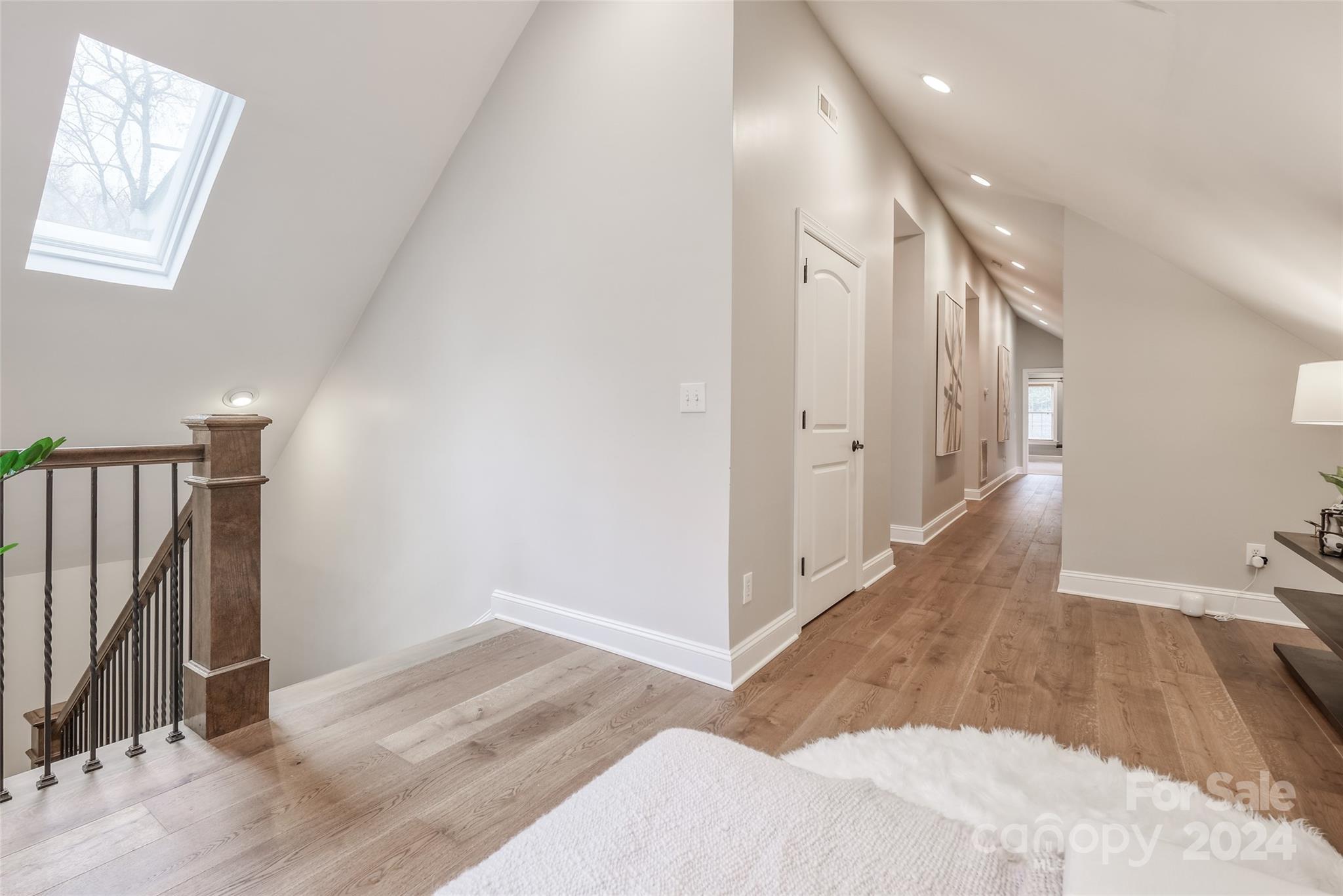 4419 Woodlark Lane