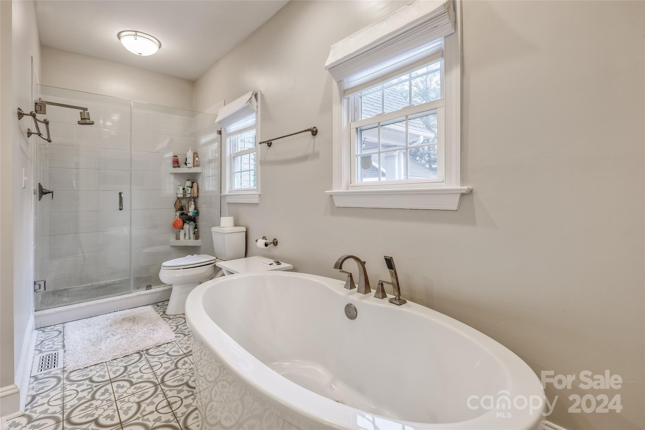 4419 Woodlark Lane