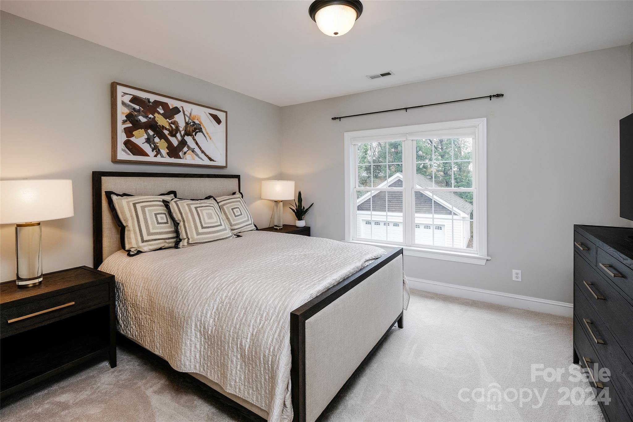 4419 Woodlark Lane