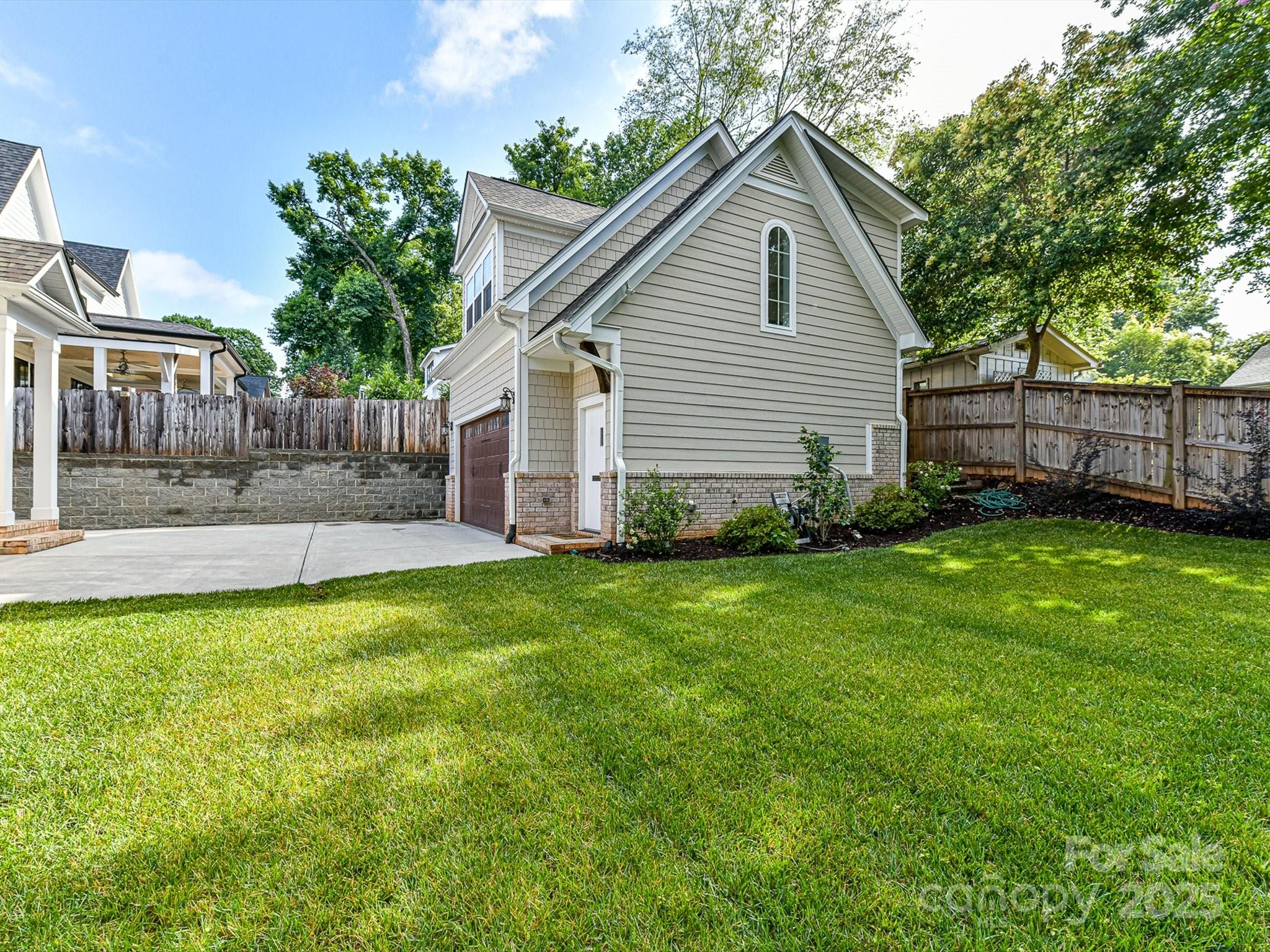 3227 Pinehurst Place