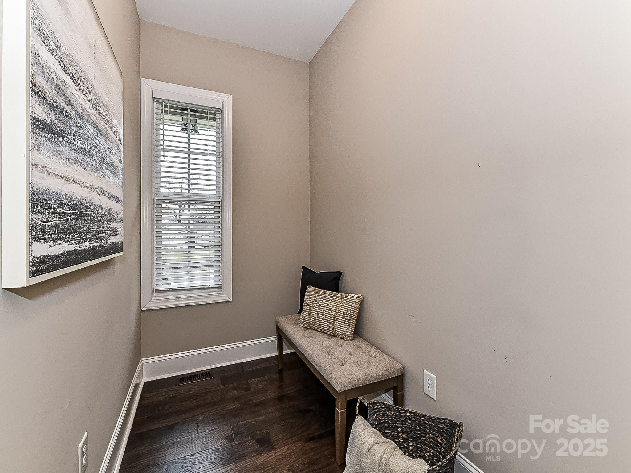 3227 Pinehurst Place