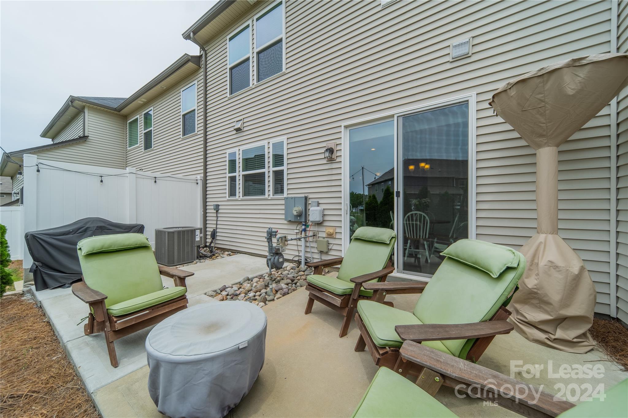 5831 Clan Maclaine Drive