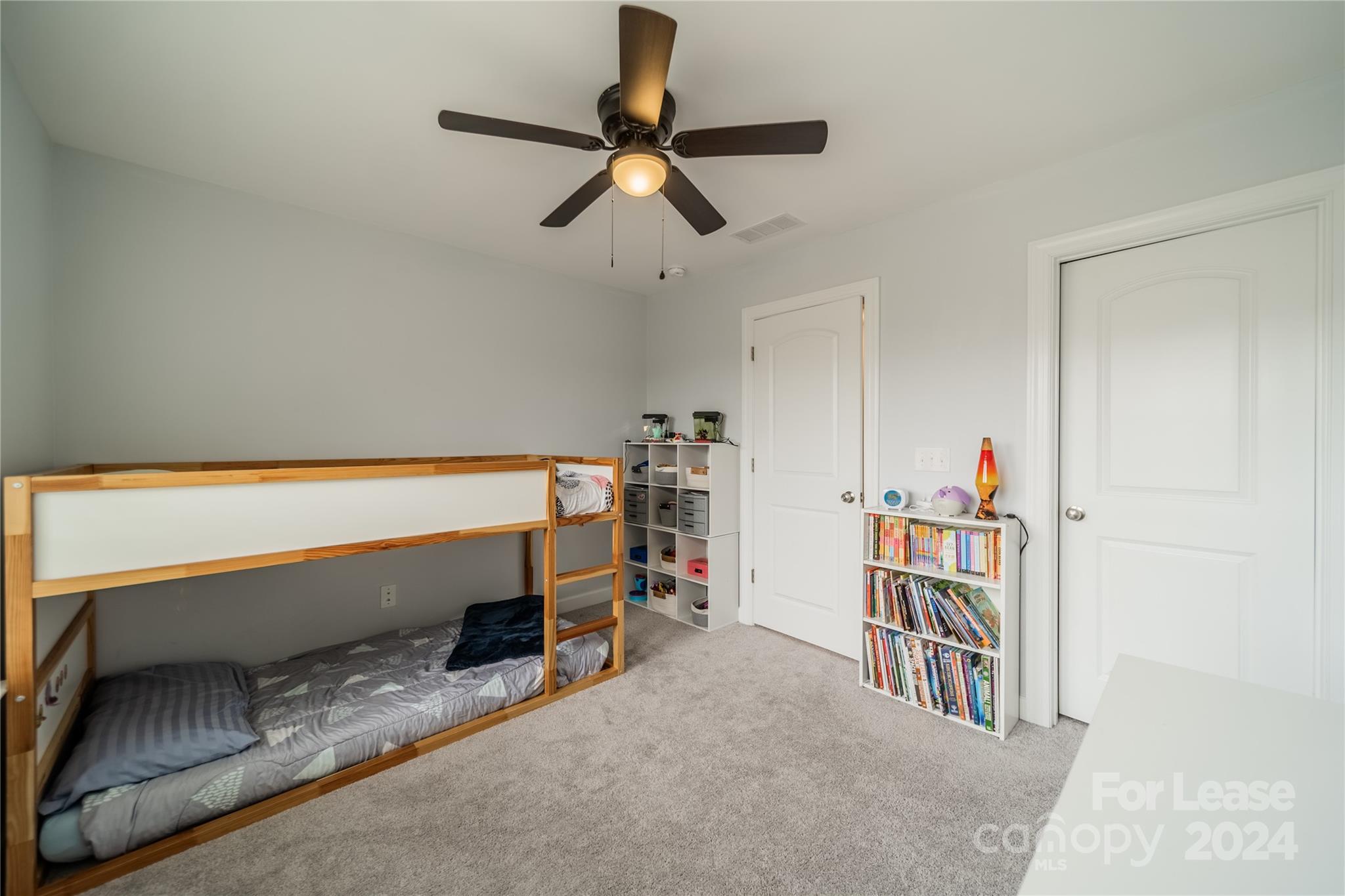 5831 Clan Maclaine Drive