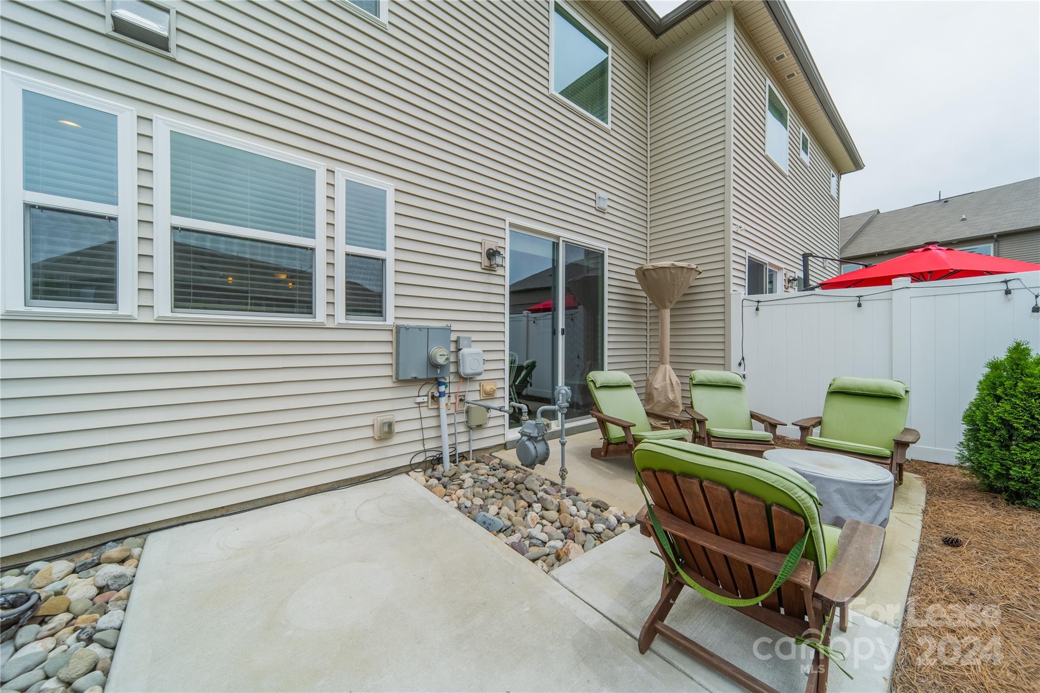 5831 Clan Maclaine Drive