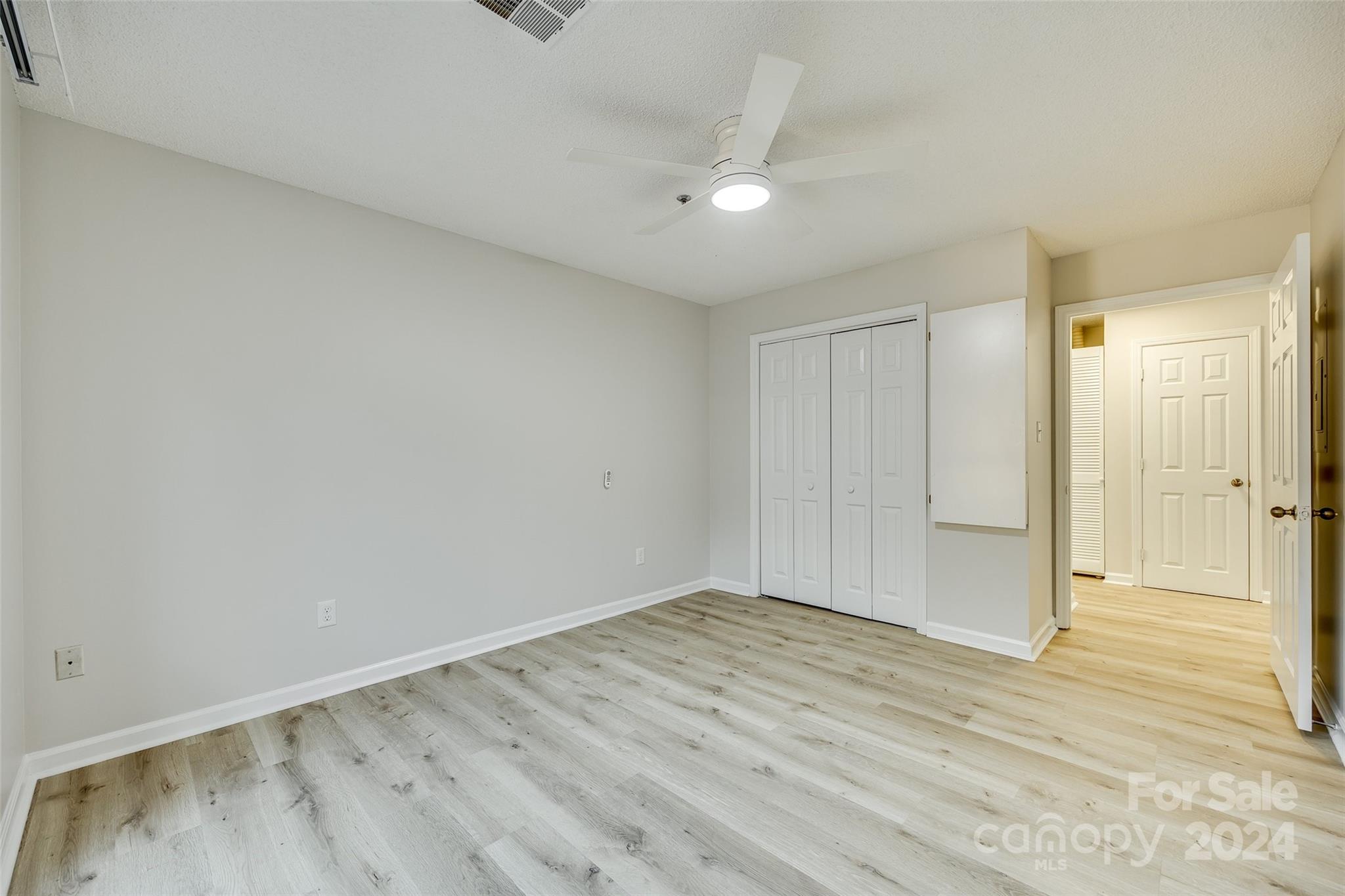 211 Heritage Boulevard Unit: 211