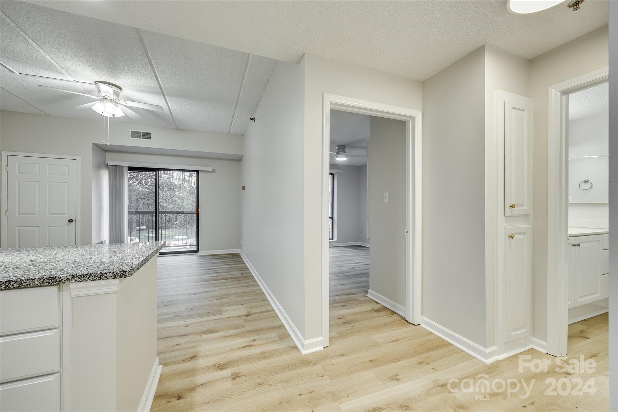 211 Heritage Boulevard Unit: 211