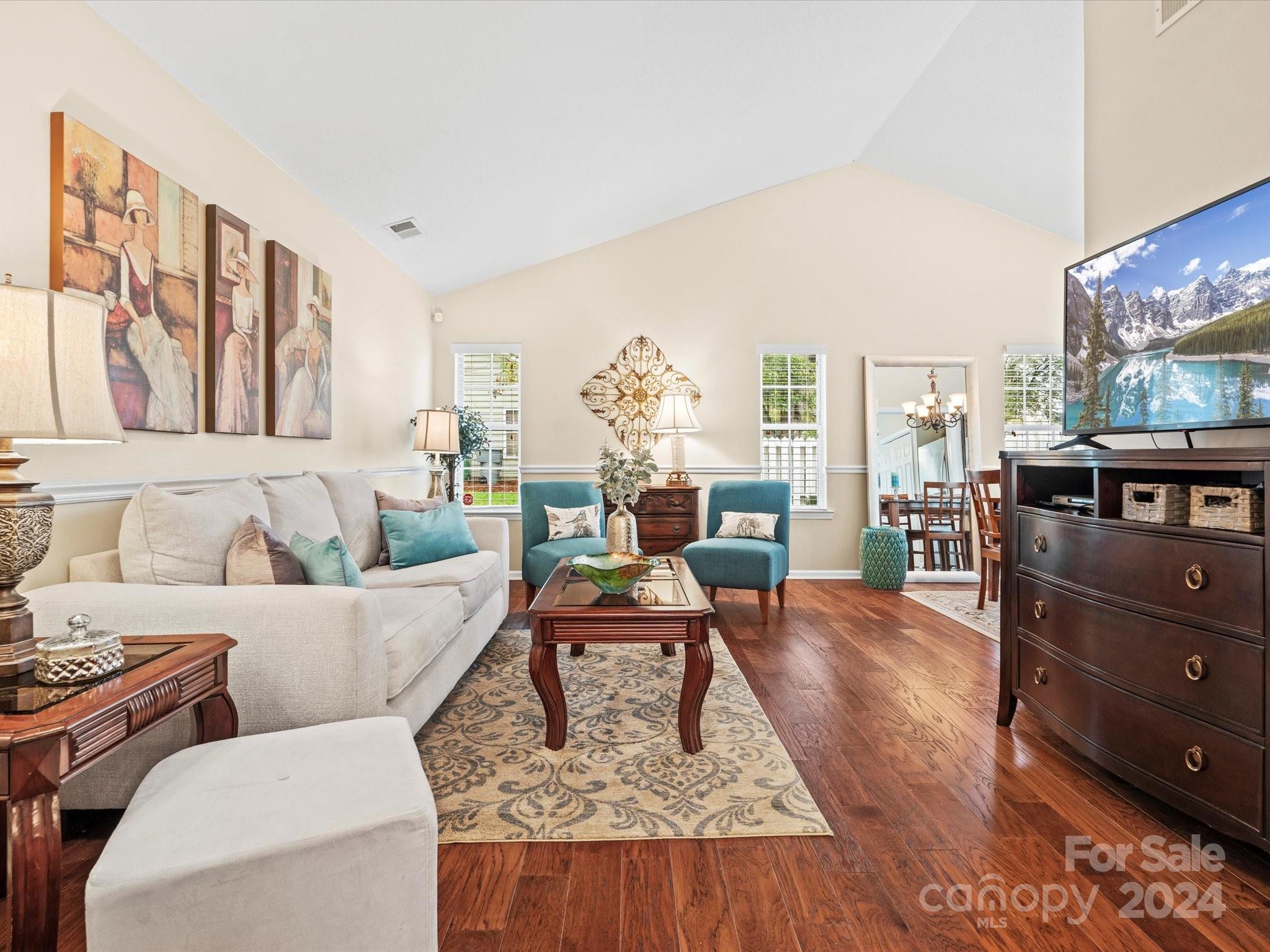 2713 New Hamlin Way