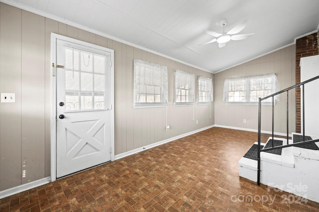 3603 Goodson Road