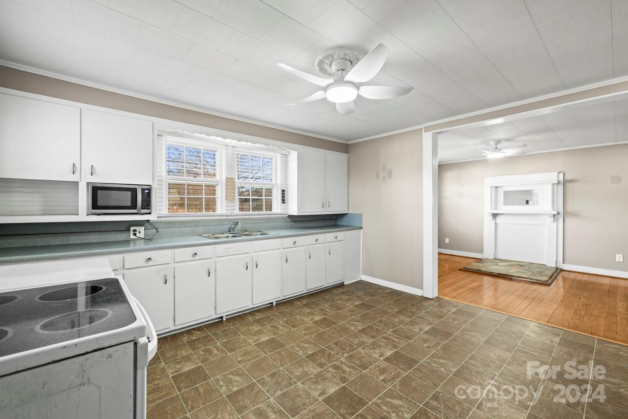3603 Goodson Road