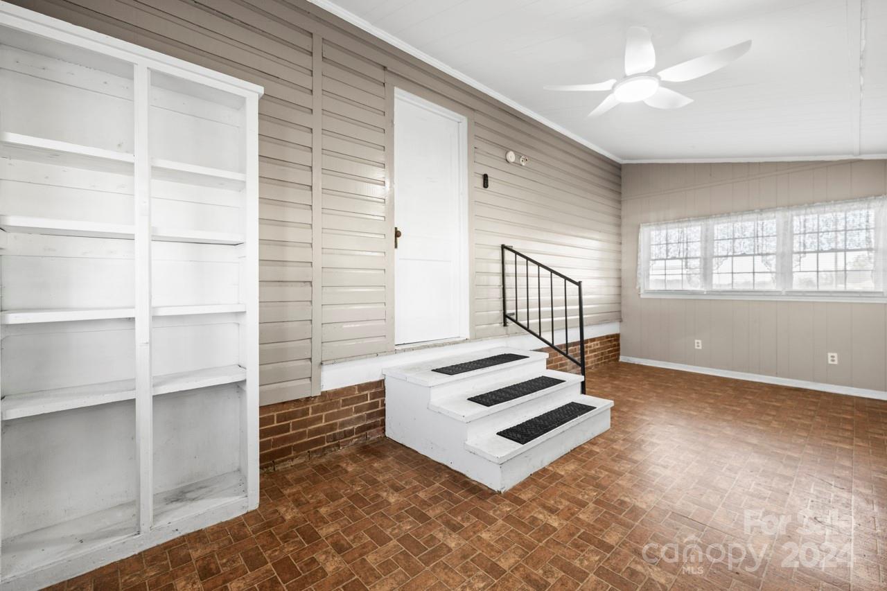 3603 Goodson Road