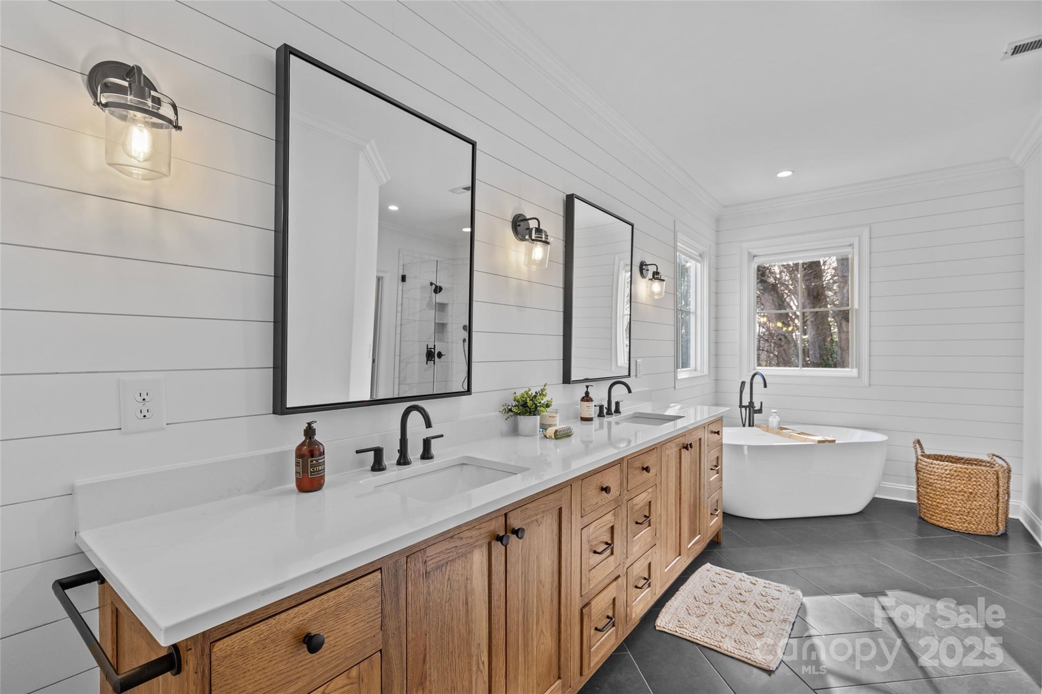 228 Heathwood Road