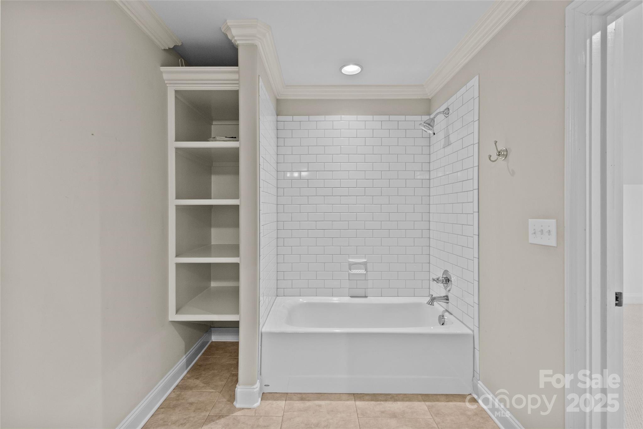228 Heathwood Road