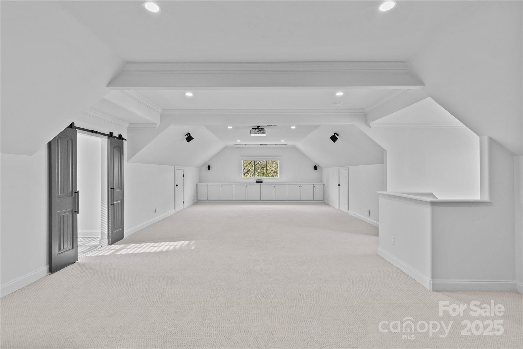 228 Heathwood Road