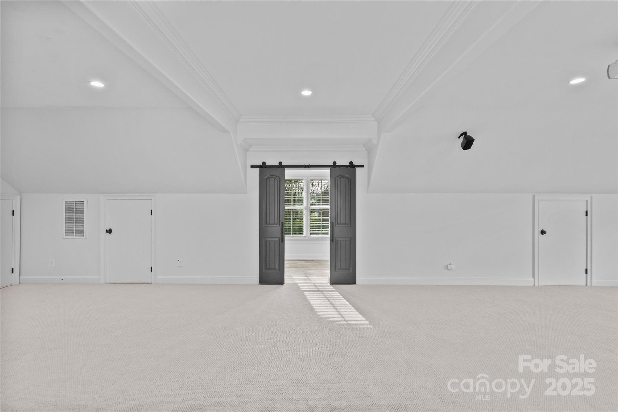 228 Heathwood Road