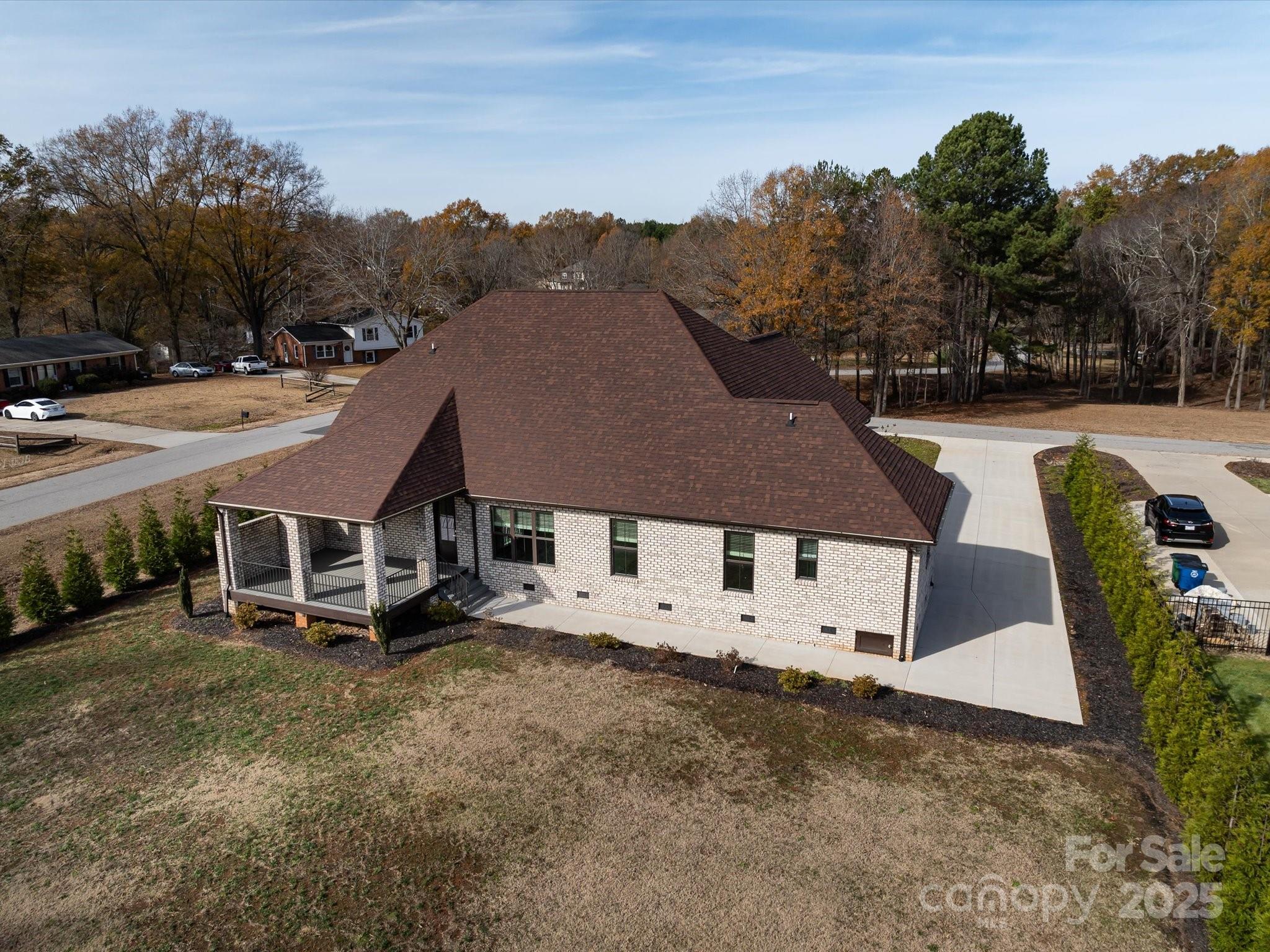 719 Greenbriar Drive