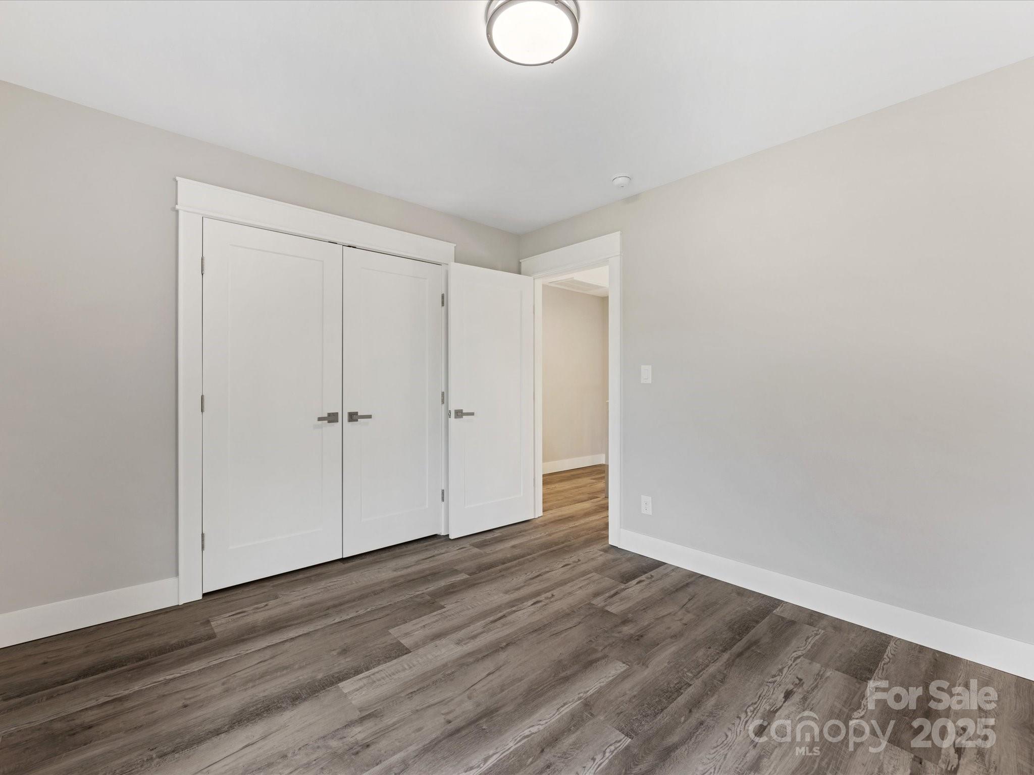 719 Greenbriar Drive