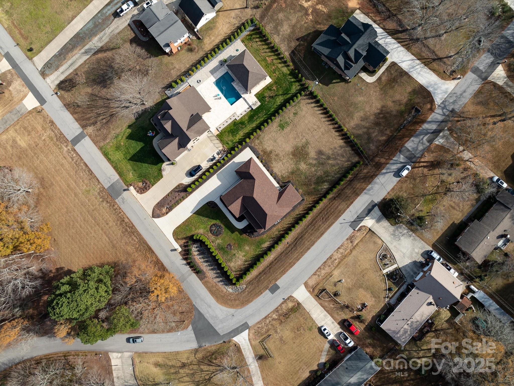719 Greenbriar Drive