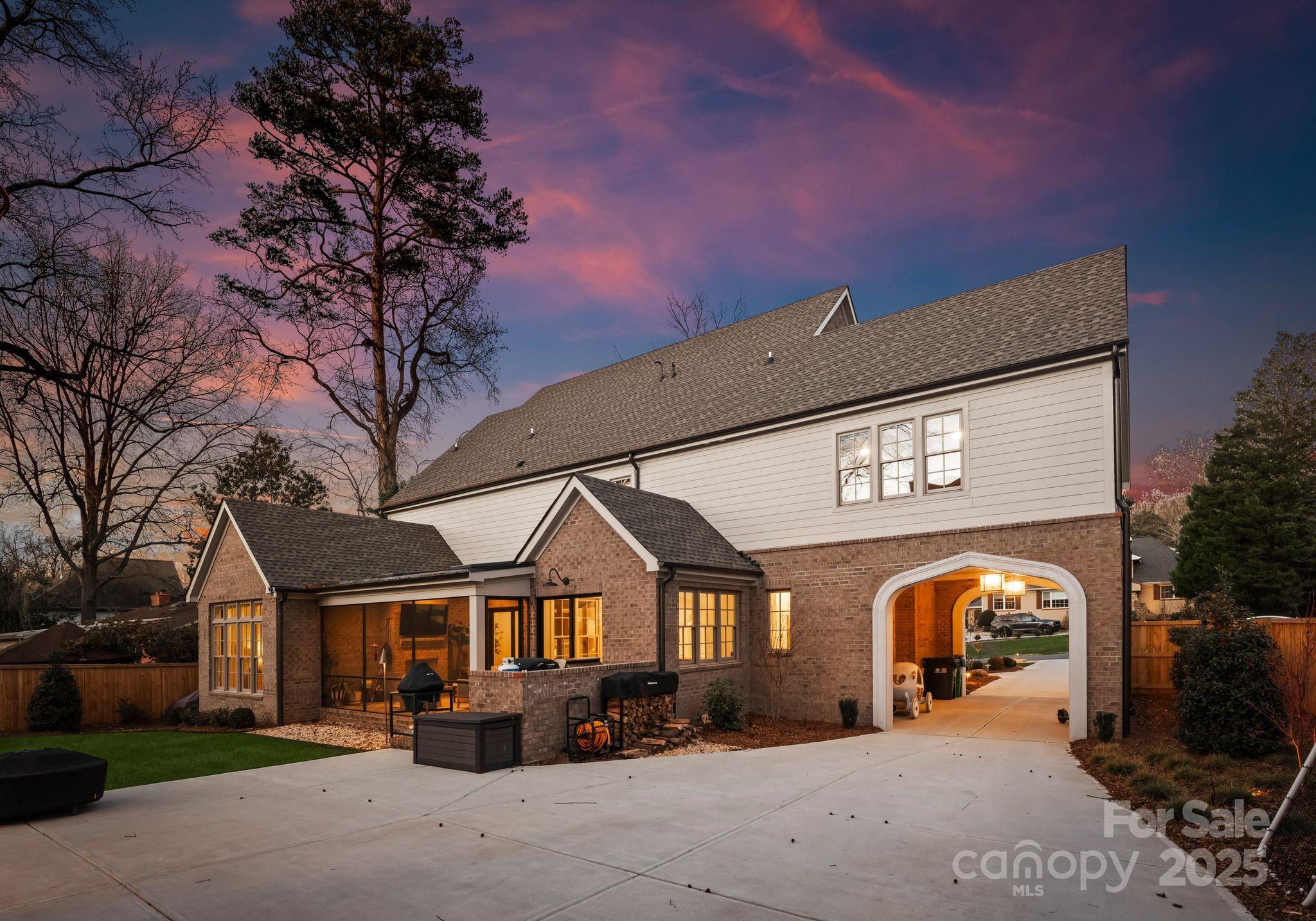 336 Anthony Circle