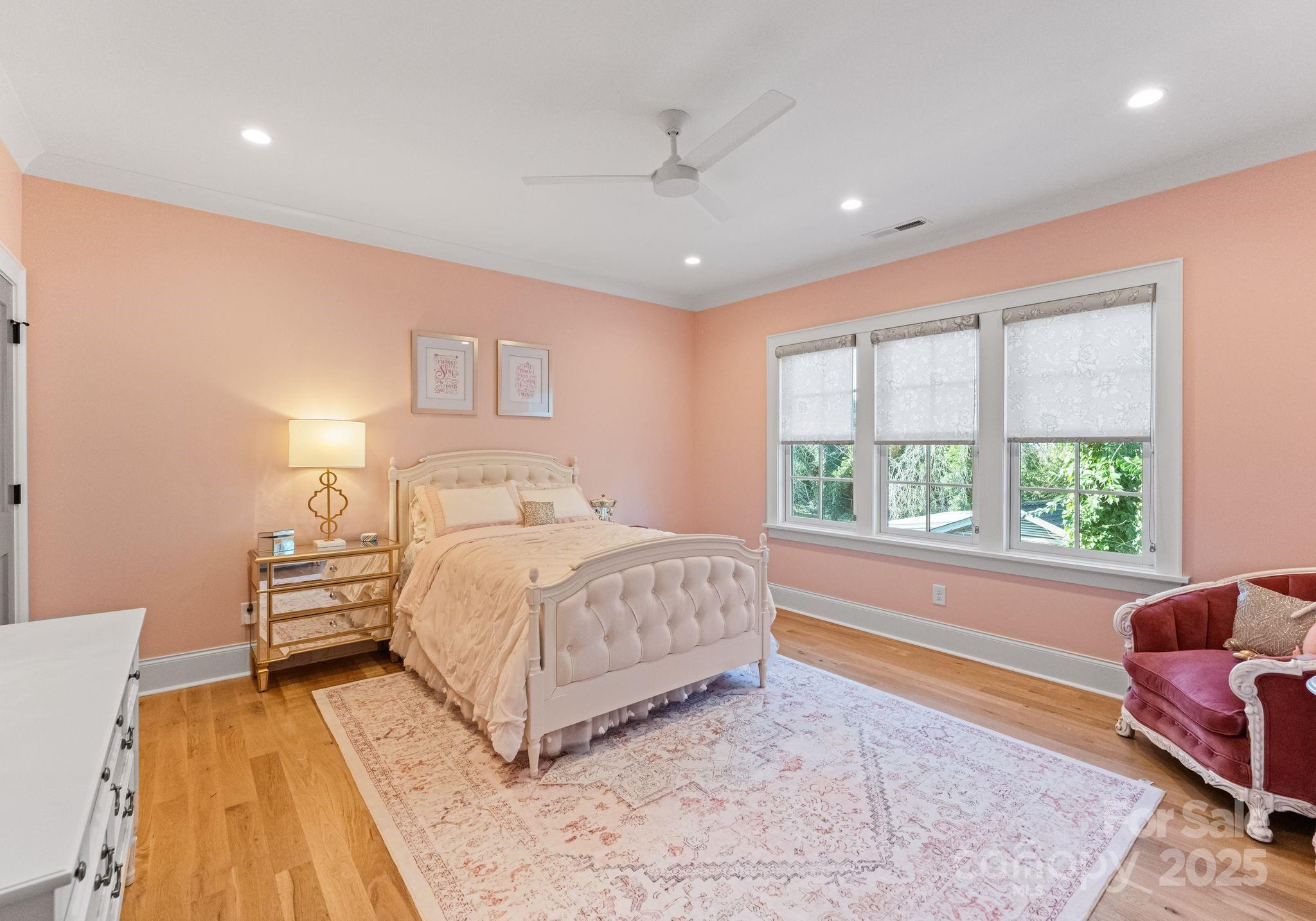 336 Anthony Circle