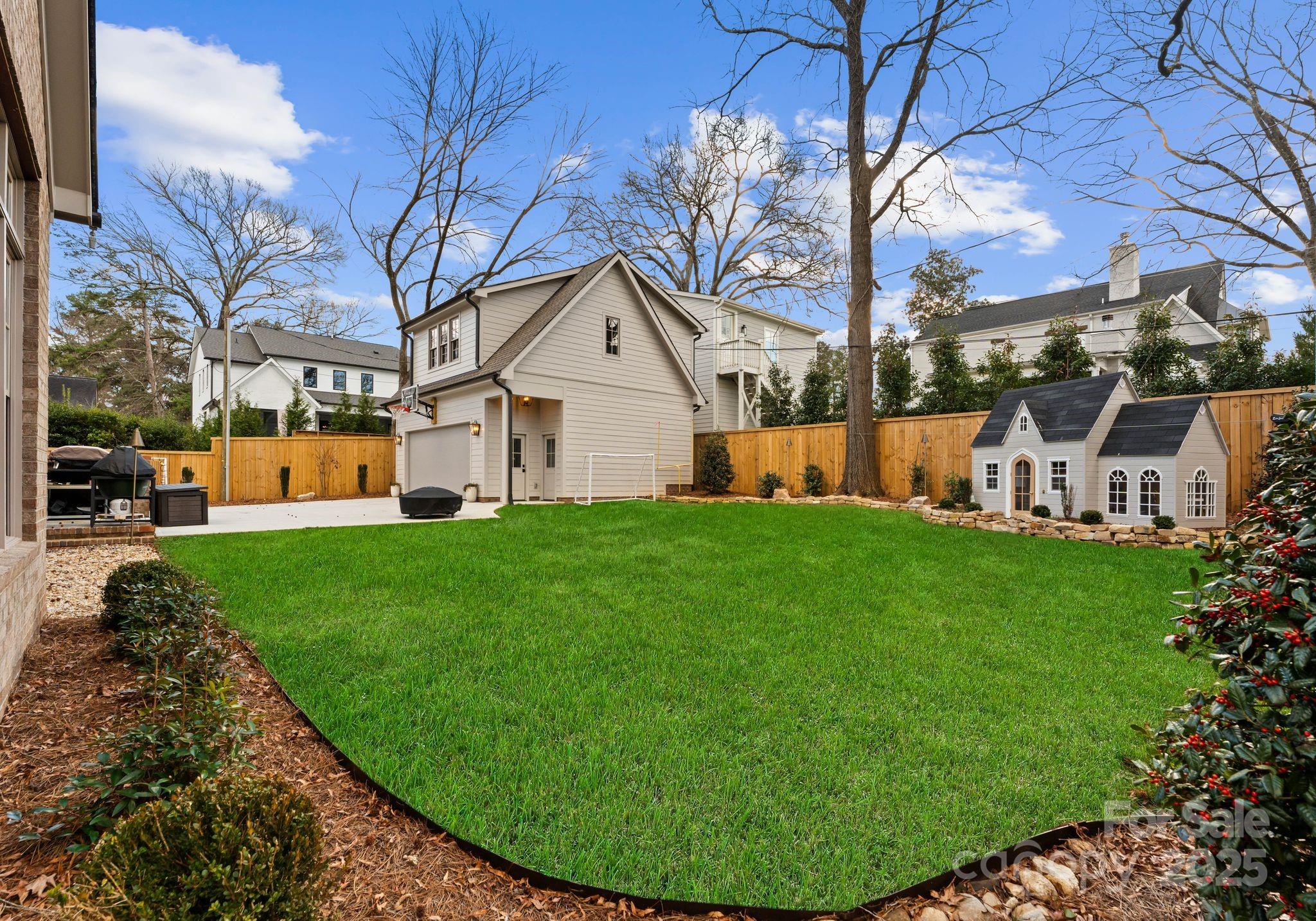 336 Anthony Circle