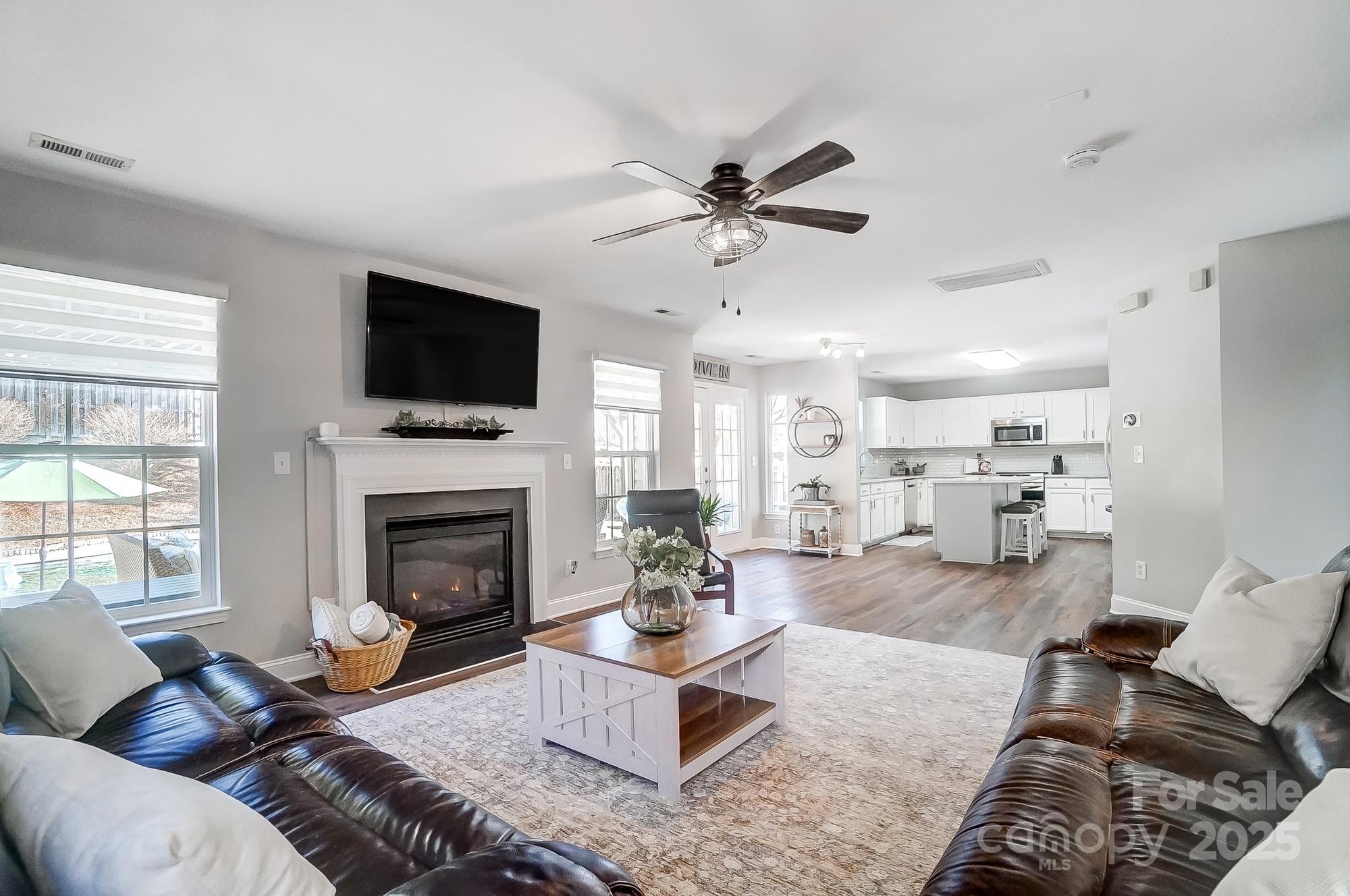 7647 Black Hawk Lane