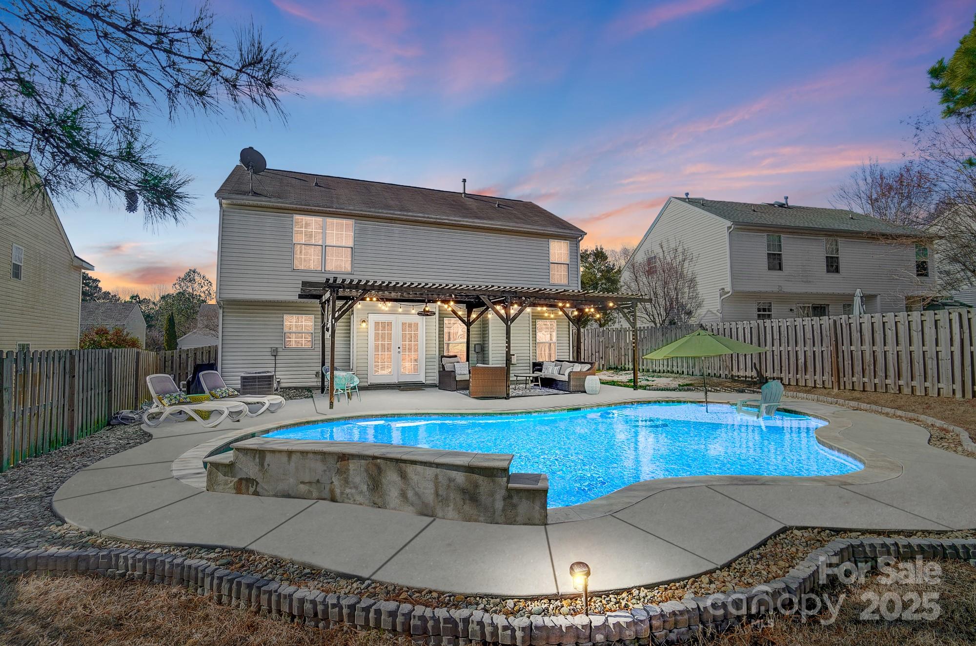 7647 Black Hawk Lane