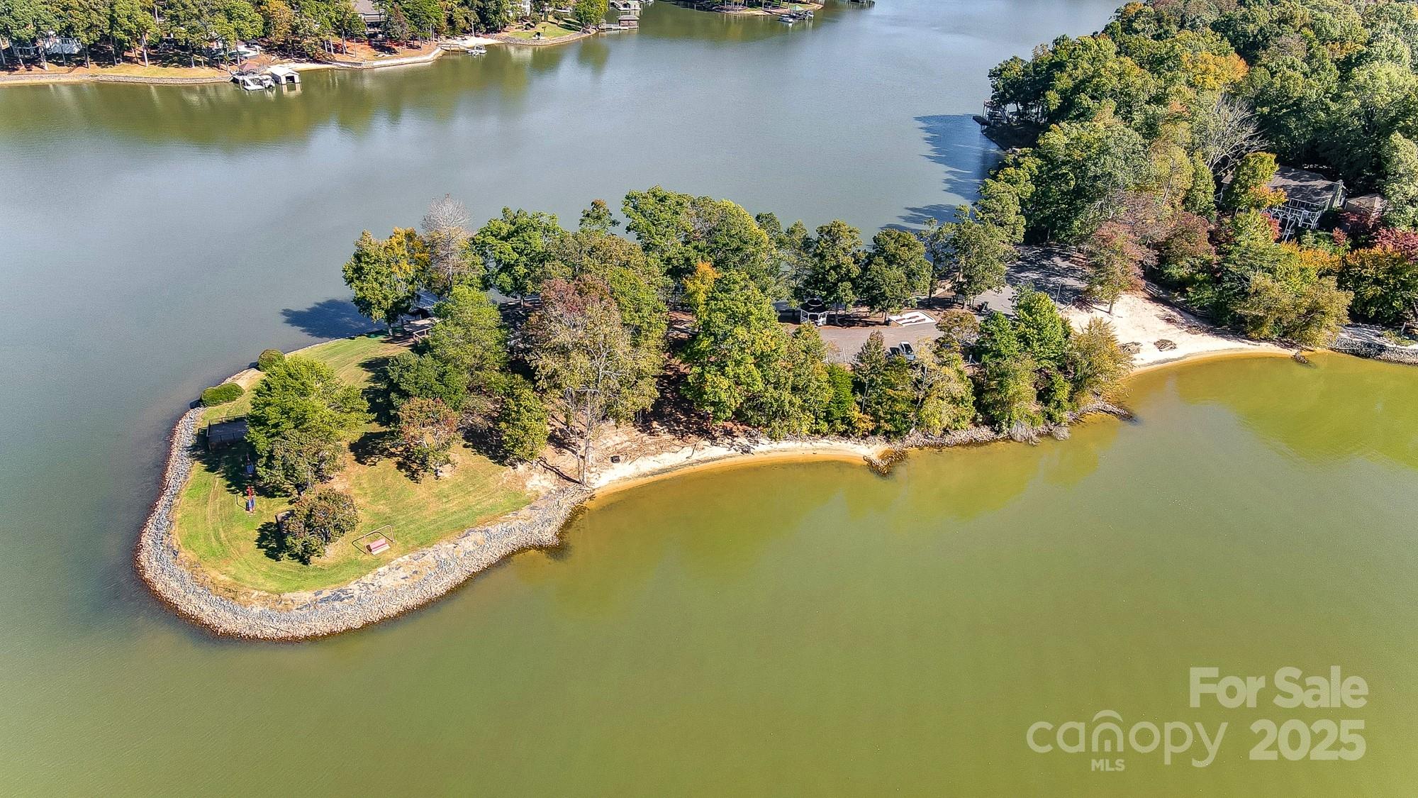 7647 Black Hawk Lane