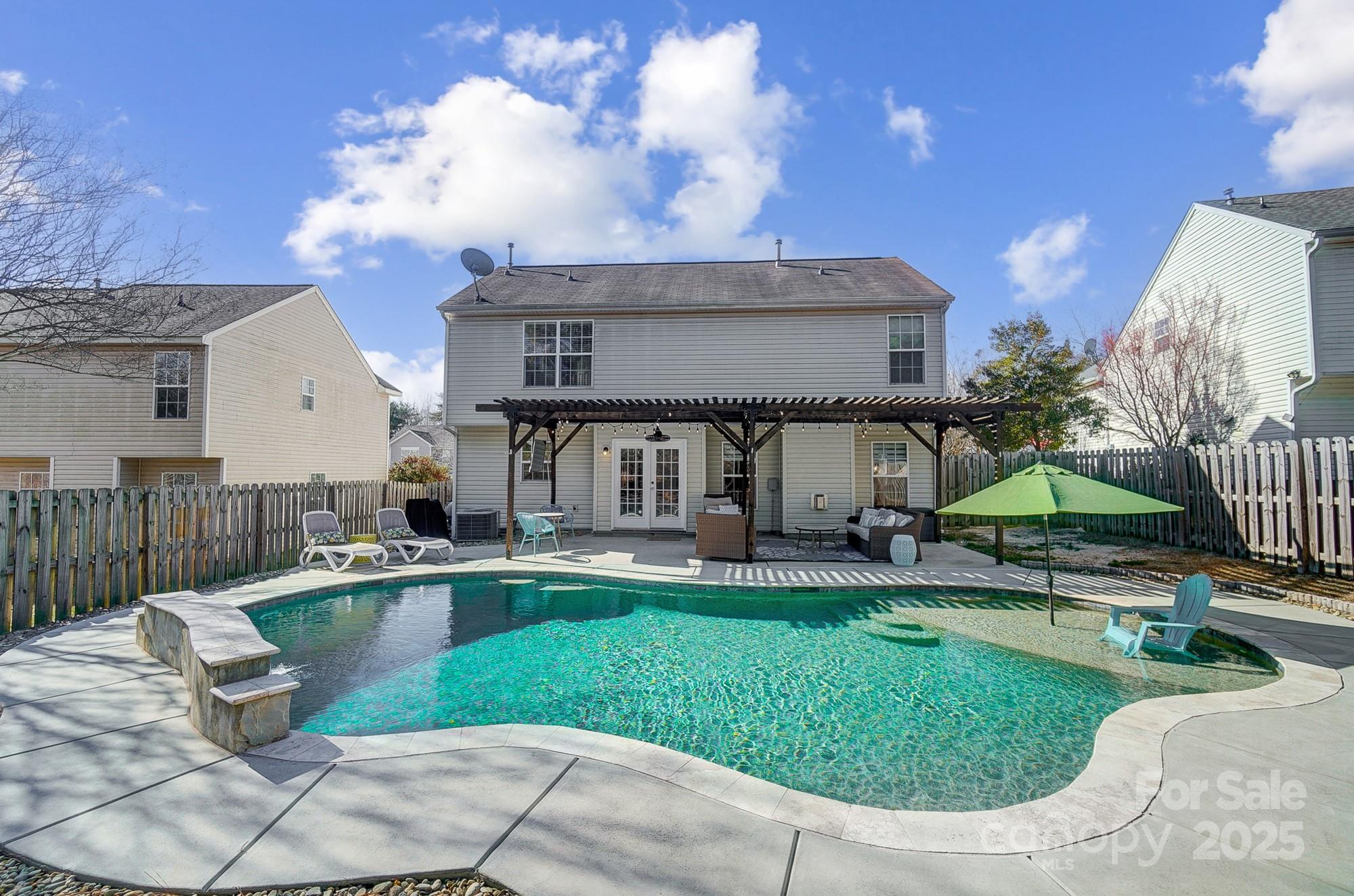 7647 Black Hawk Lane
